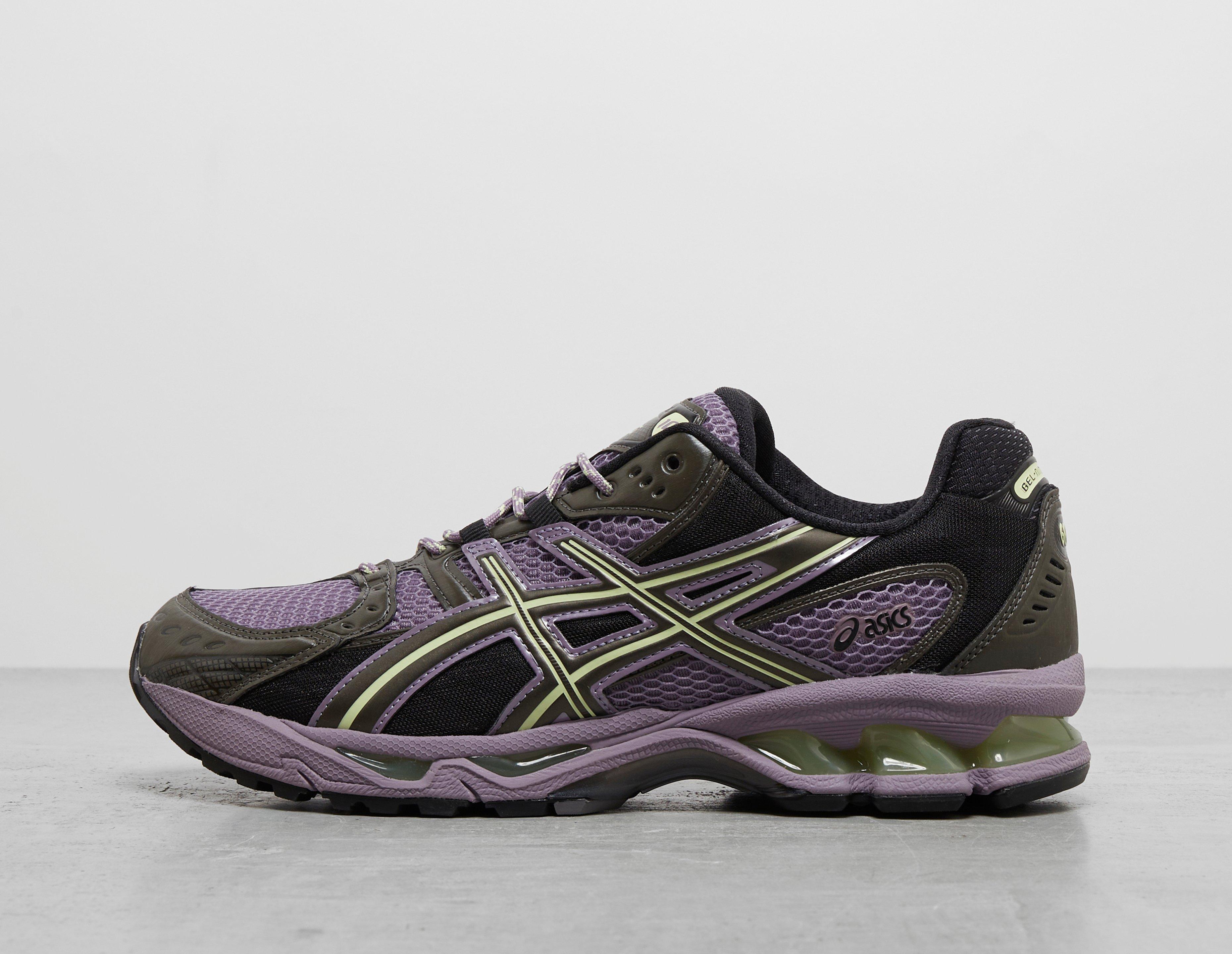 Walking asics hotsell