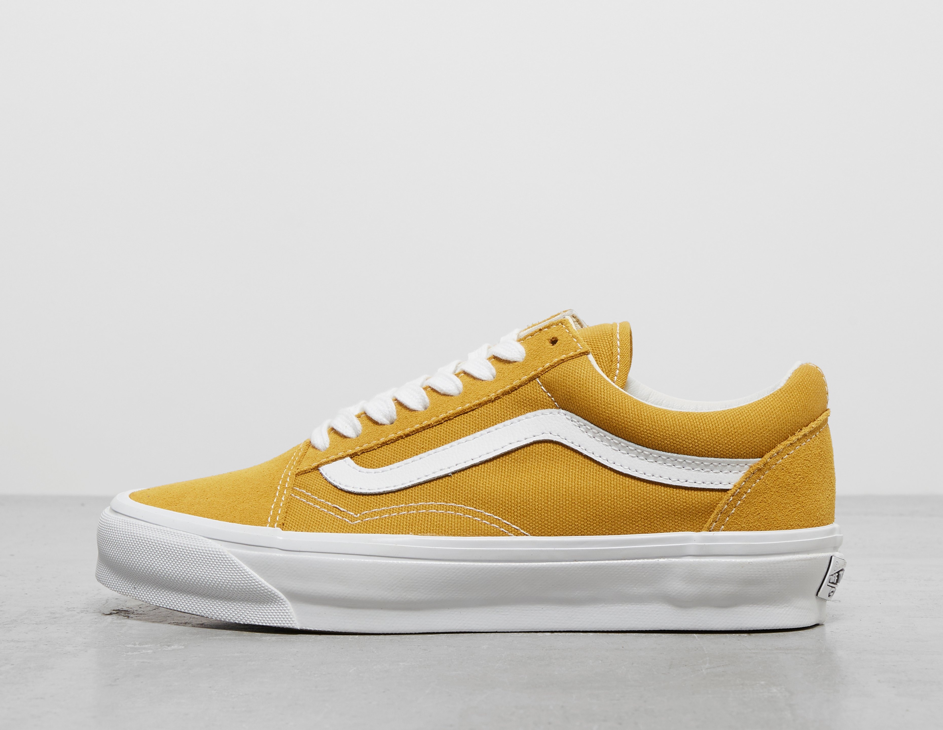 Old skool vans style 36 on sale