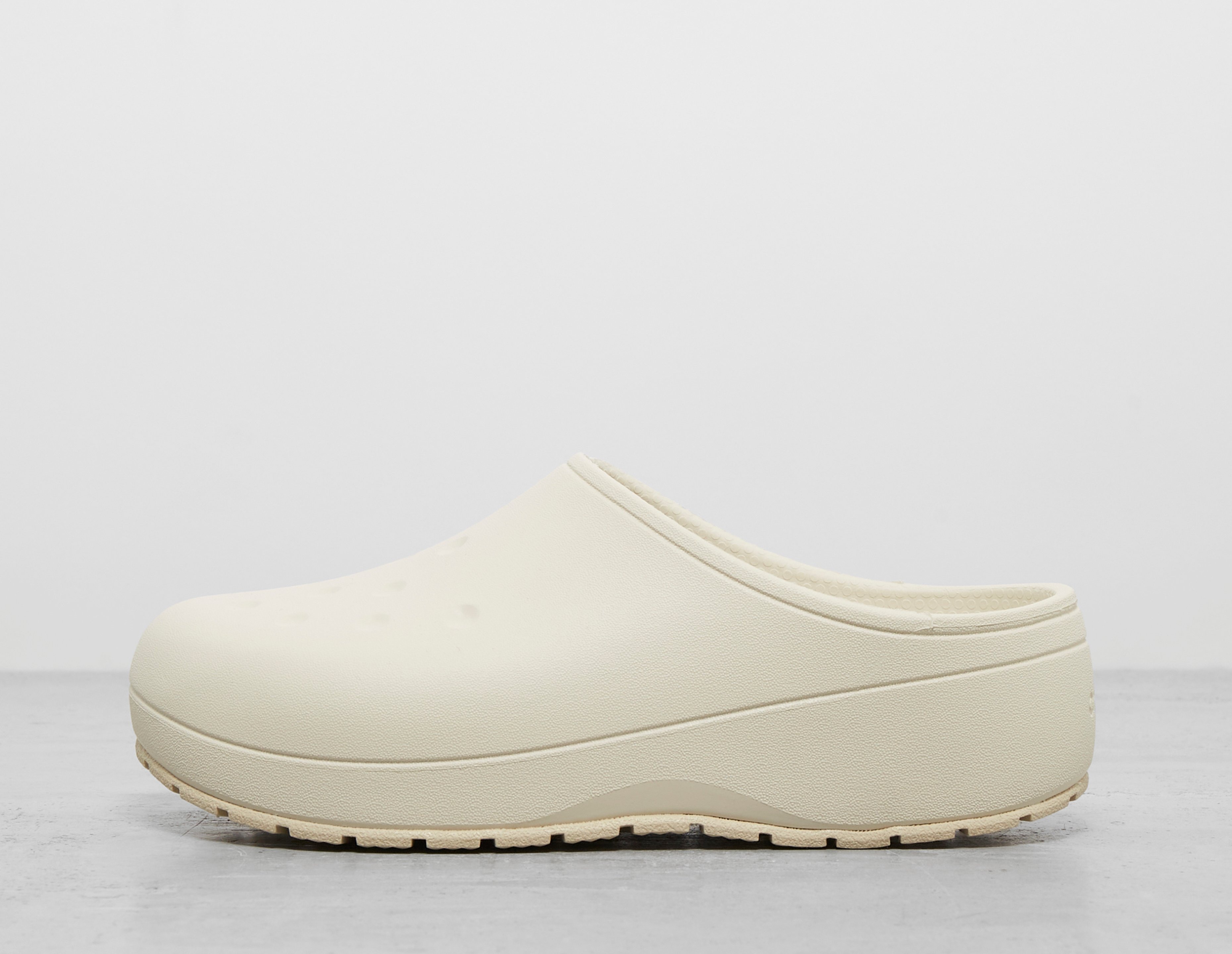 Crocs Classic Icon Clog