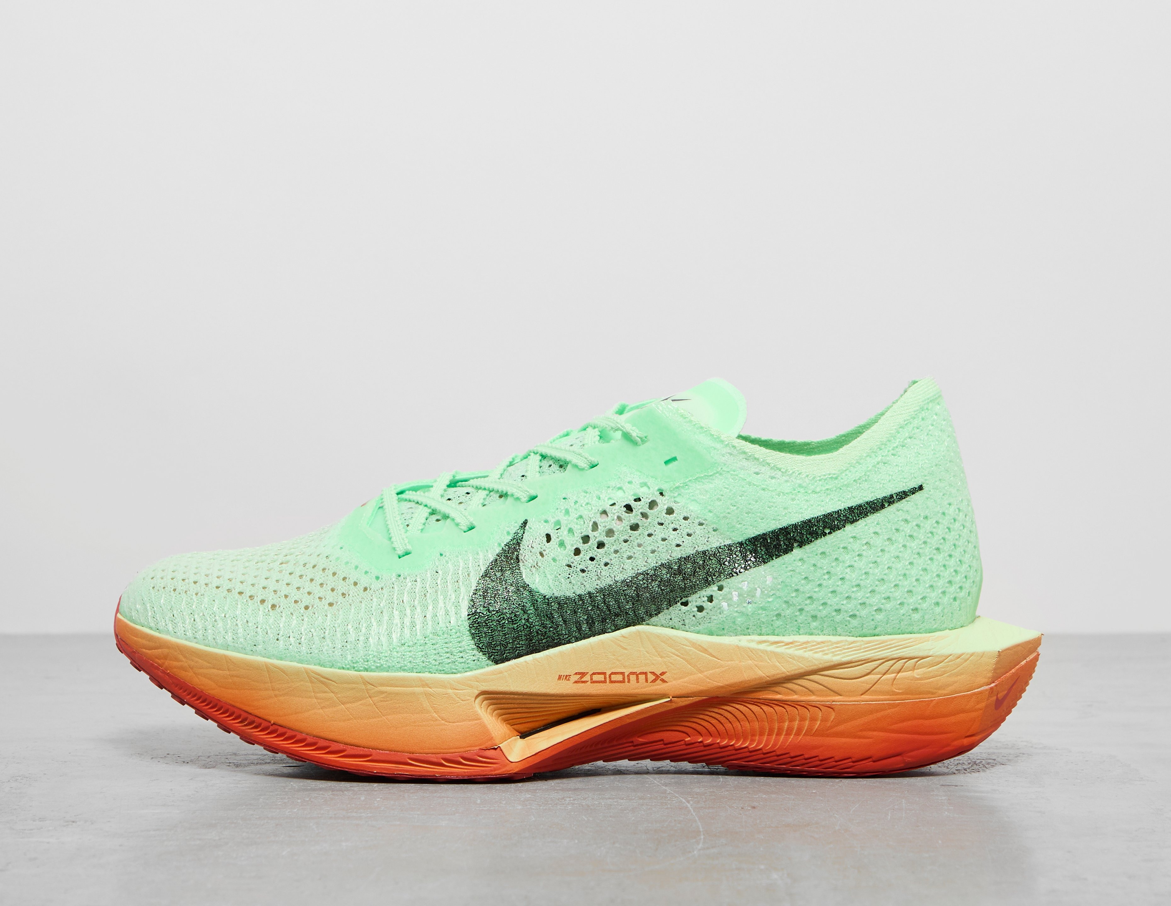Nike ZoomX Vaporfly Next% 3 | Foot Locker