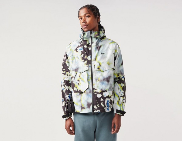 NIKE NOCTA オパール GORE-TEX - ジャケット・アウター NIKE NOCTA オパール GORE-TEX - ジャケット・アウター