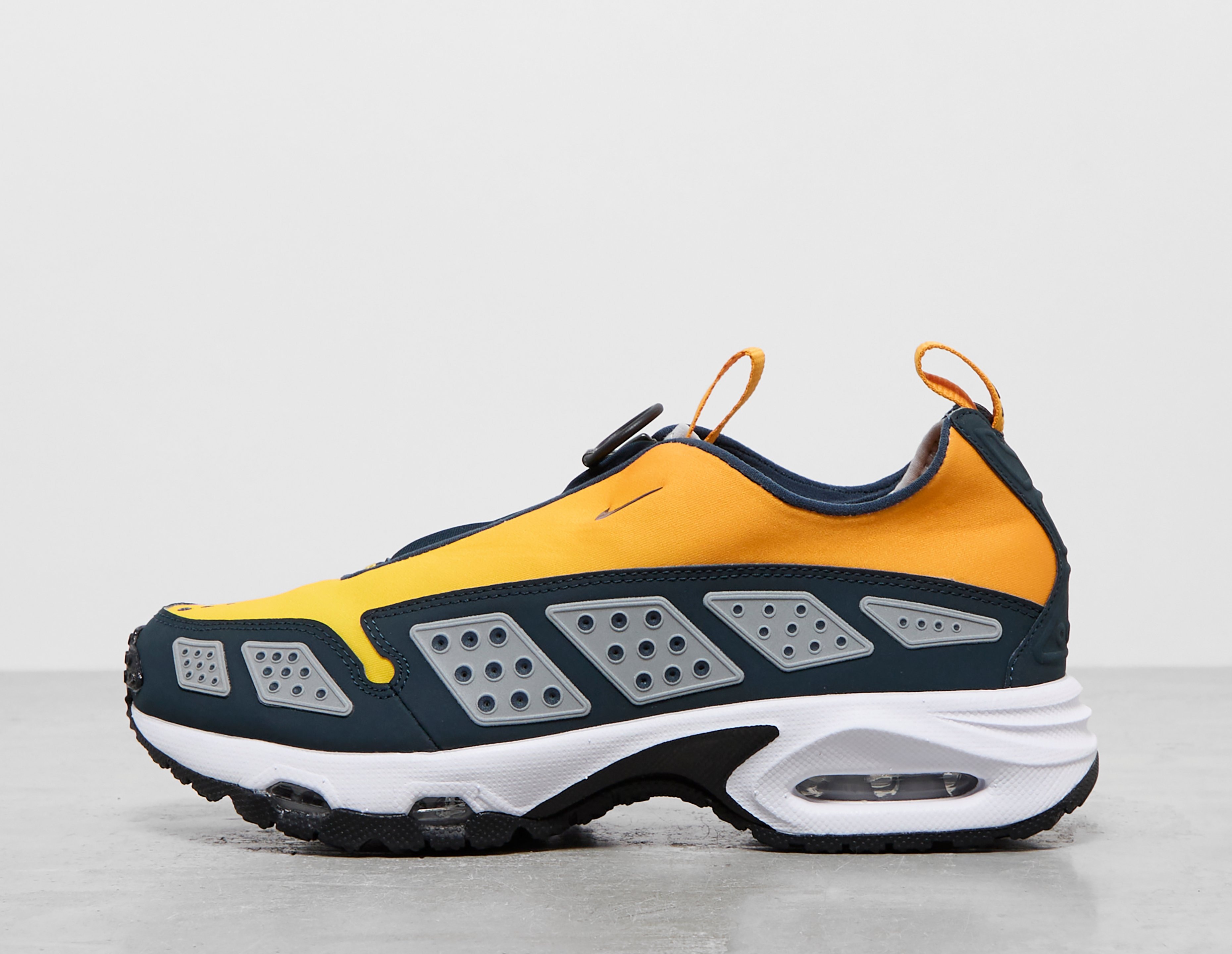 Yellow Nike Air Max SNDR Women's | Footpatrol