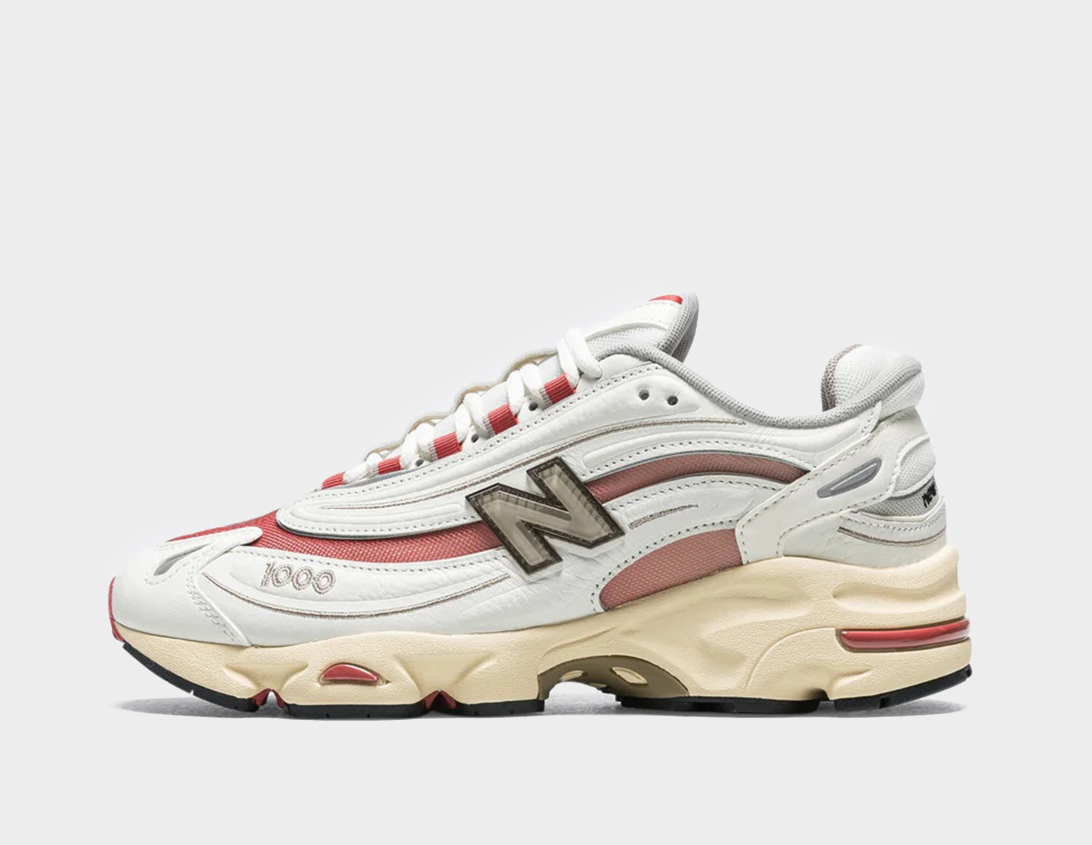 NEW BALANCE（ニューバランス）の「Q Speed シェルパジャケット