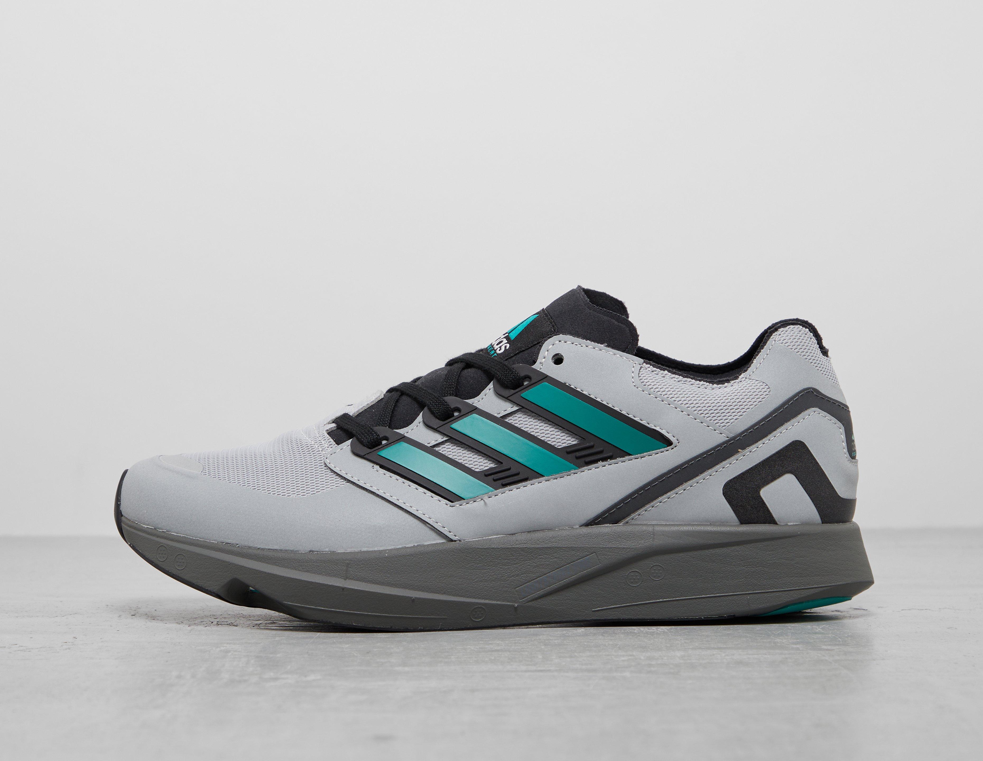 【国内発送】 Grey adidas Originals EQT Takumi Sen | Footpatrol ウェア