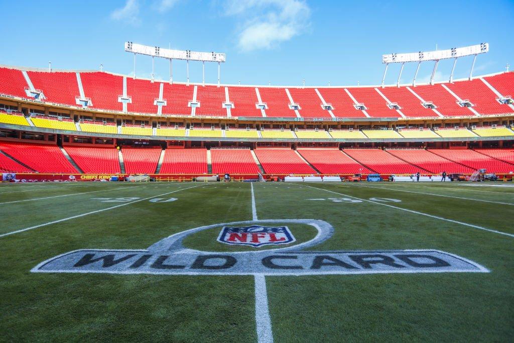 Wildcard Logo auf dem Spielfeld im Arrowhead Stadium in Kansas City 