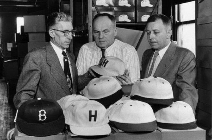 Esta es la historia de la gorra de New Era, famosa por estar relacionada  con equipos de béisbol de la MLB