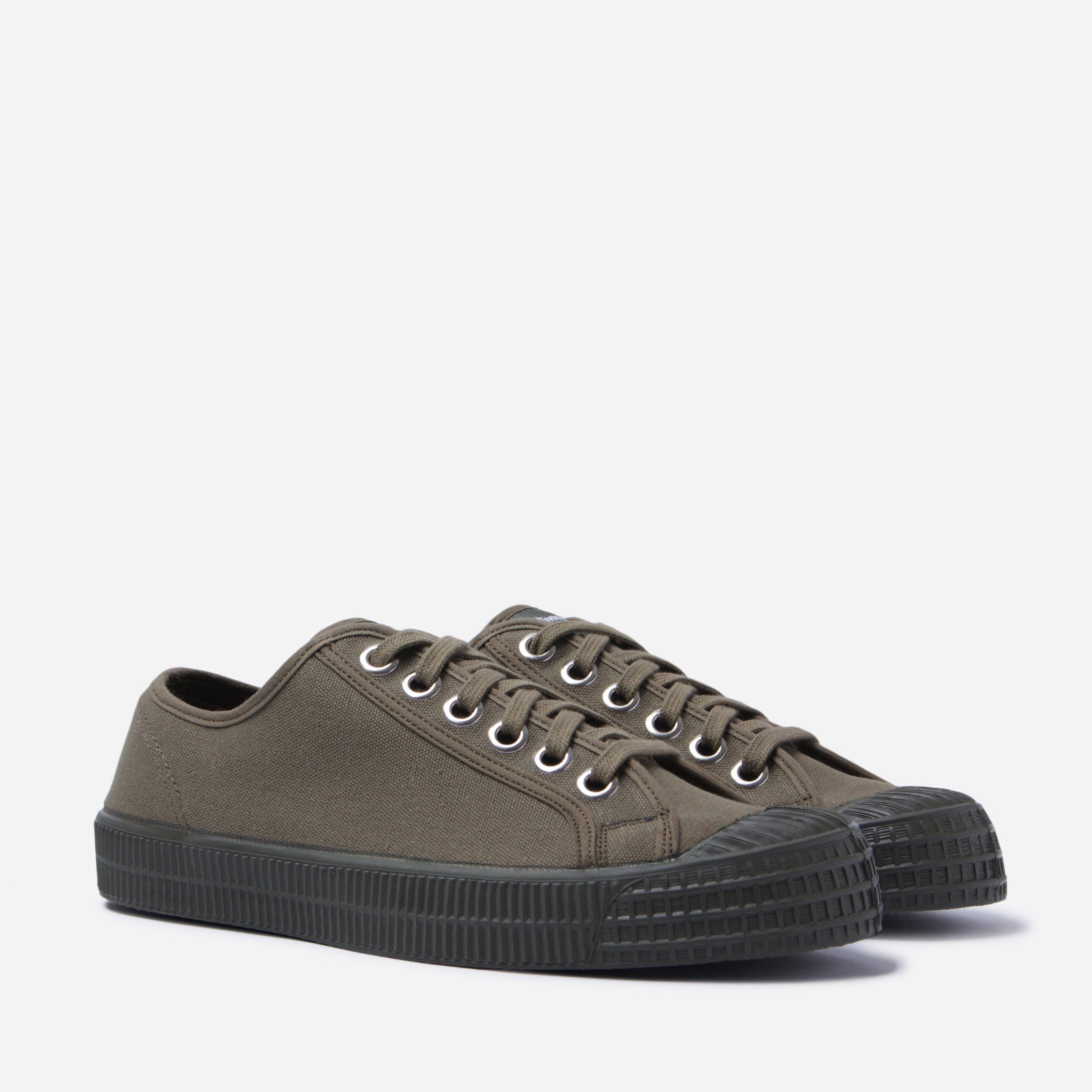 novesta plimsolls