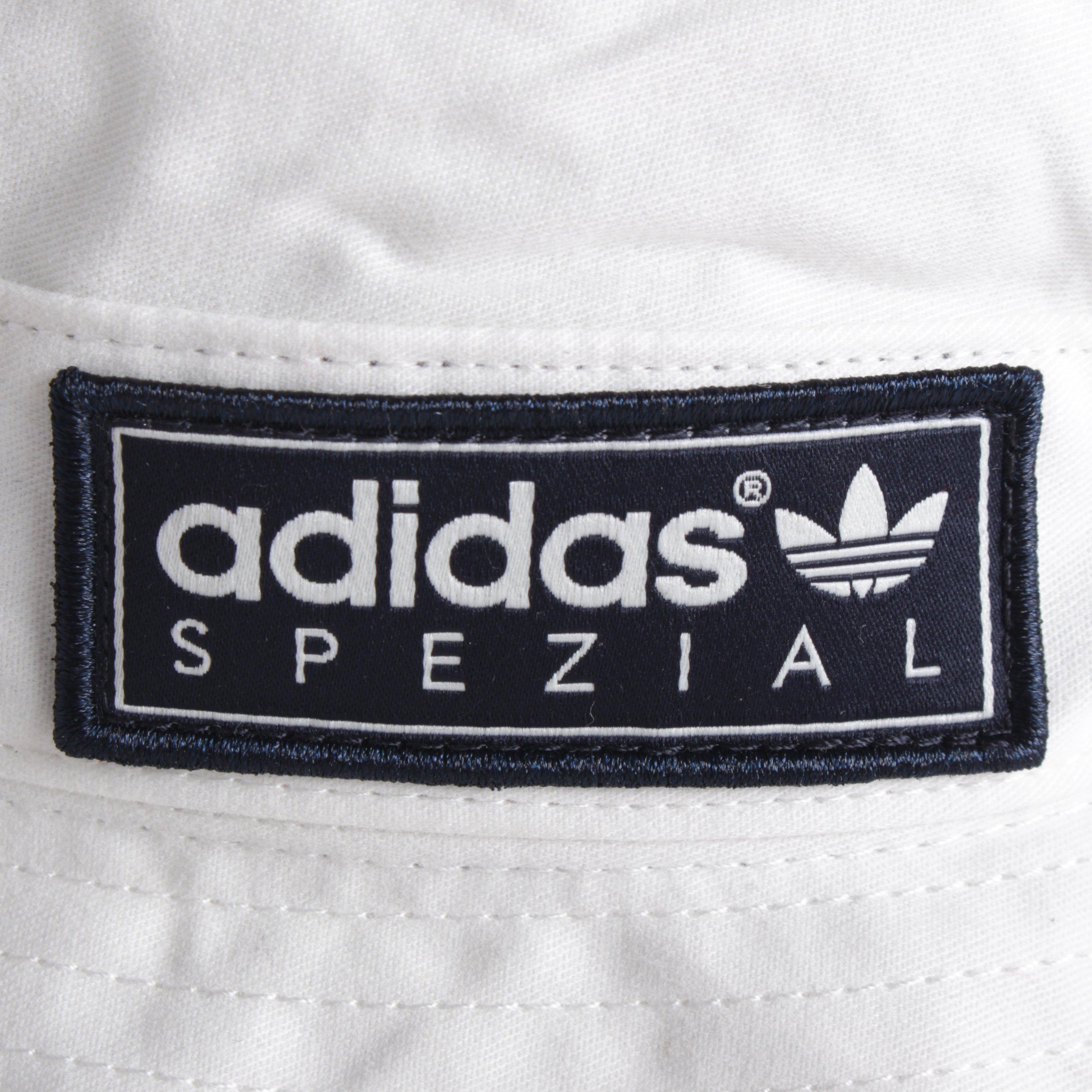 spezial bucket hat