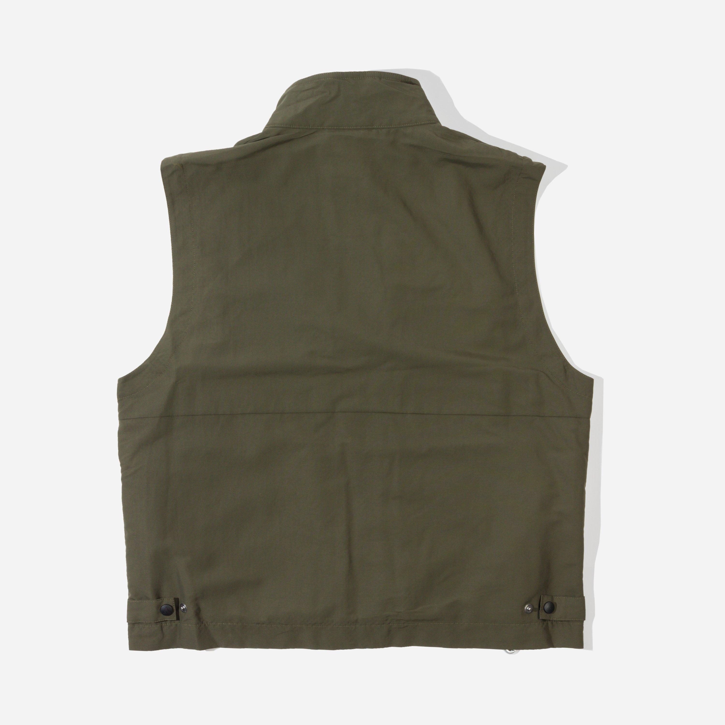 acg vest nike