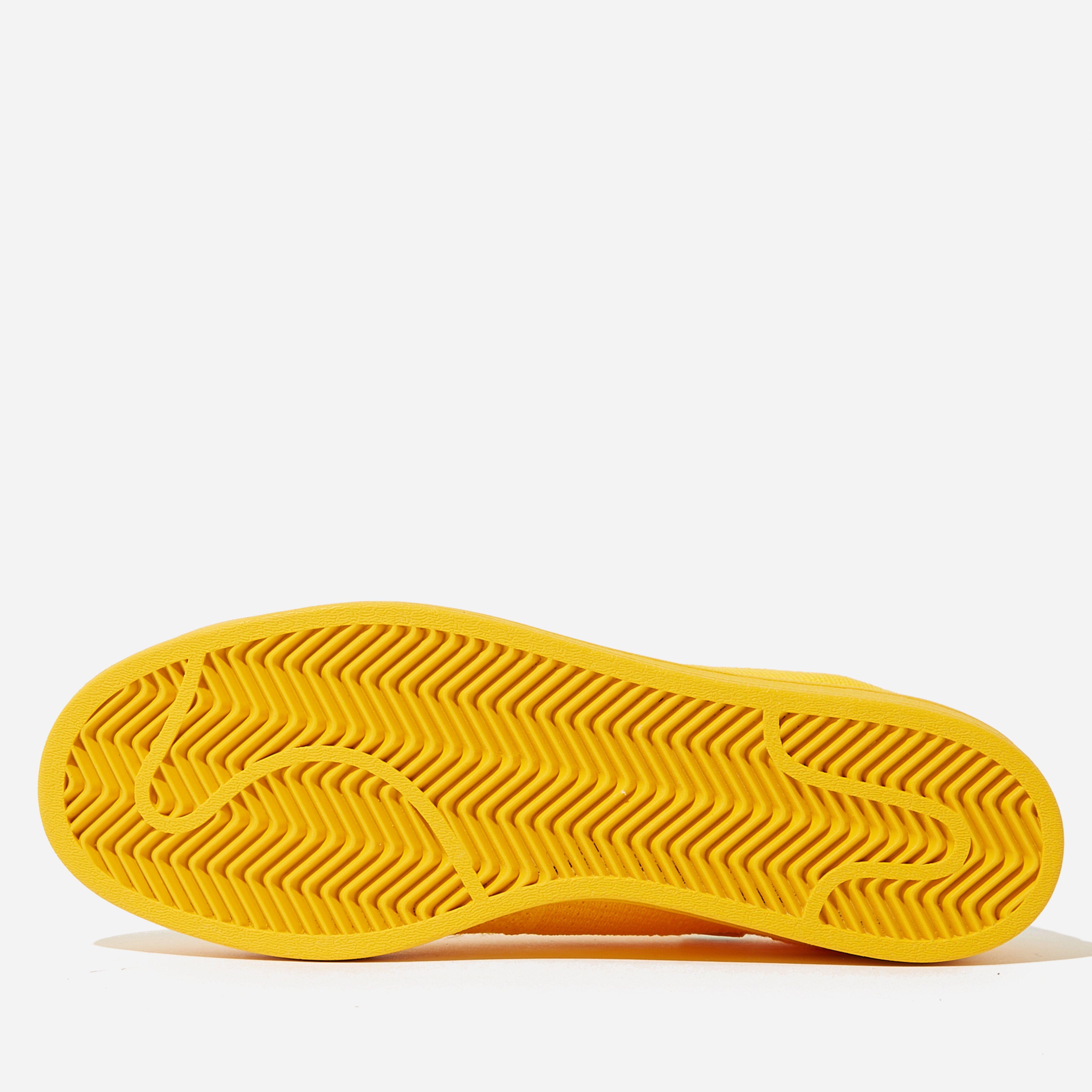 superstar primeknit mens yellow