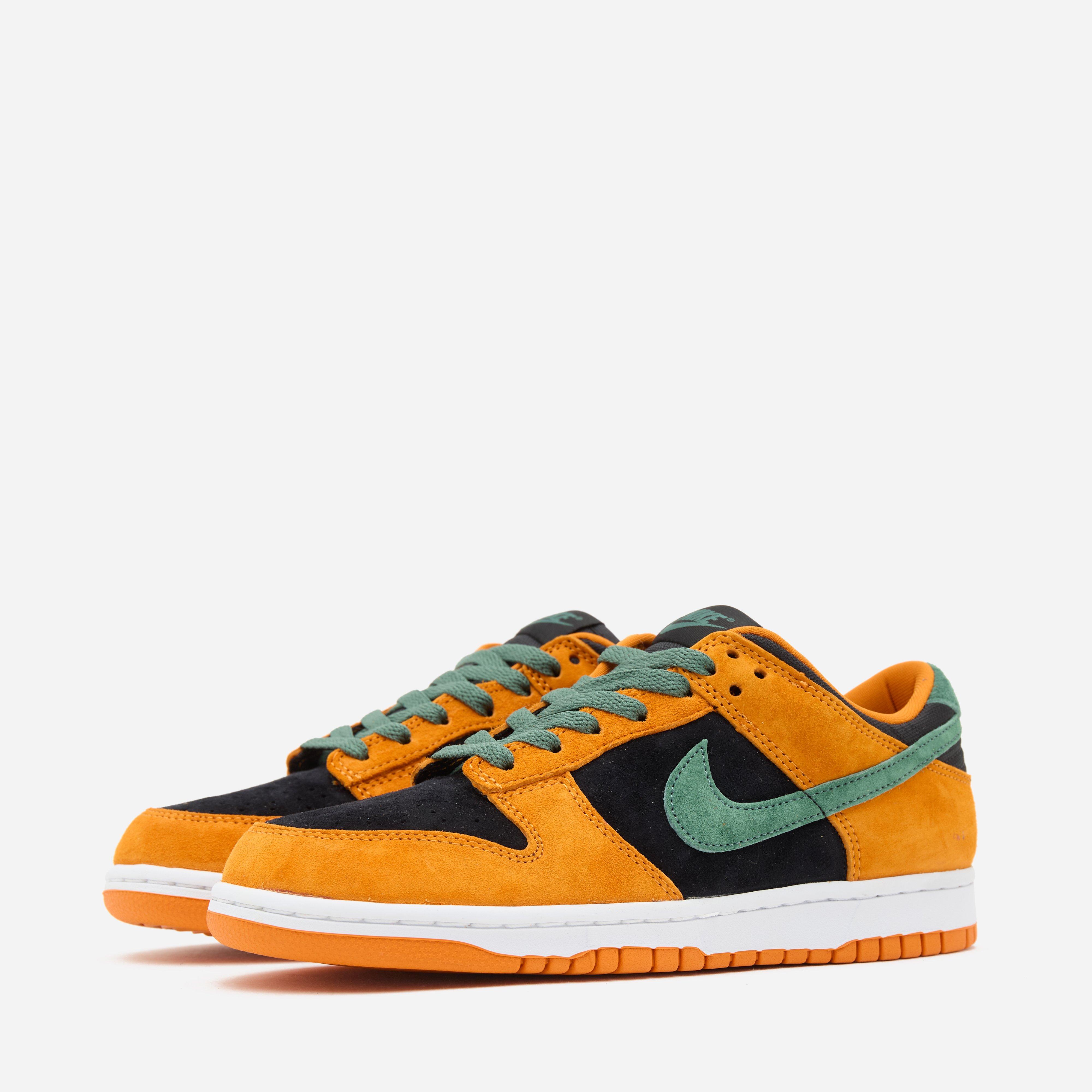 Nike Dunk Women's