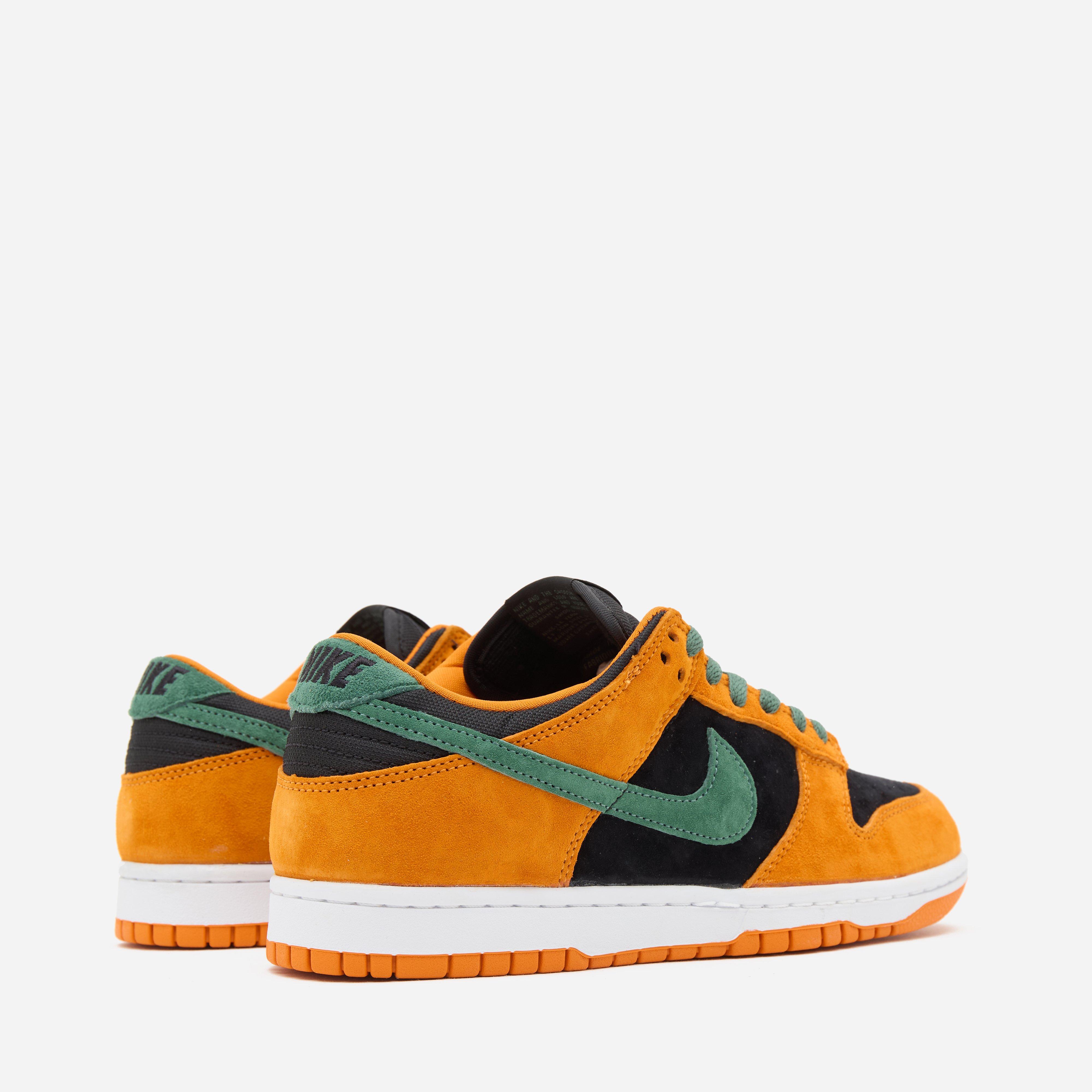 Nike Dunk Women's