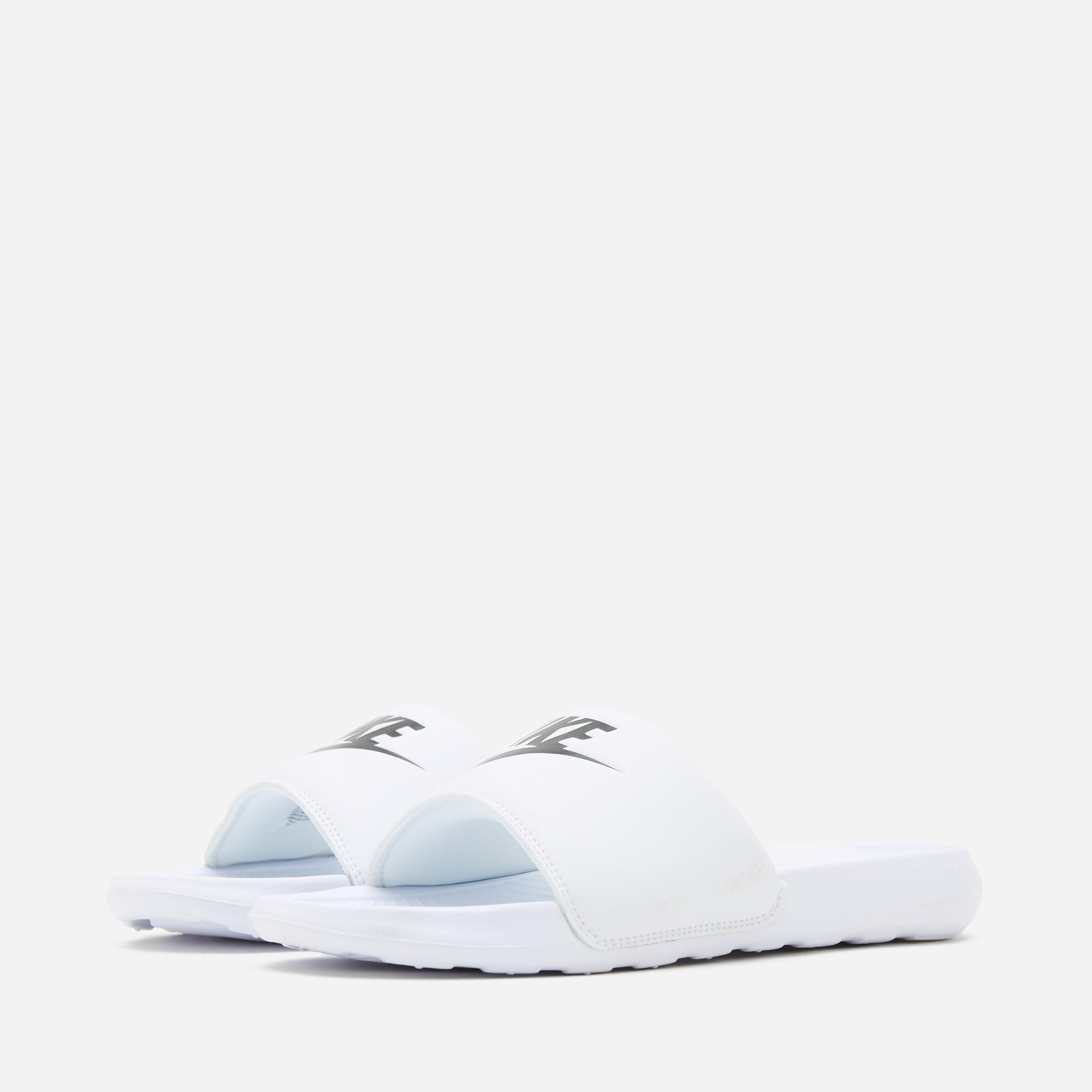 Nike Victori One