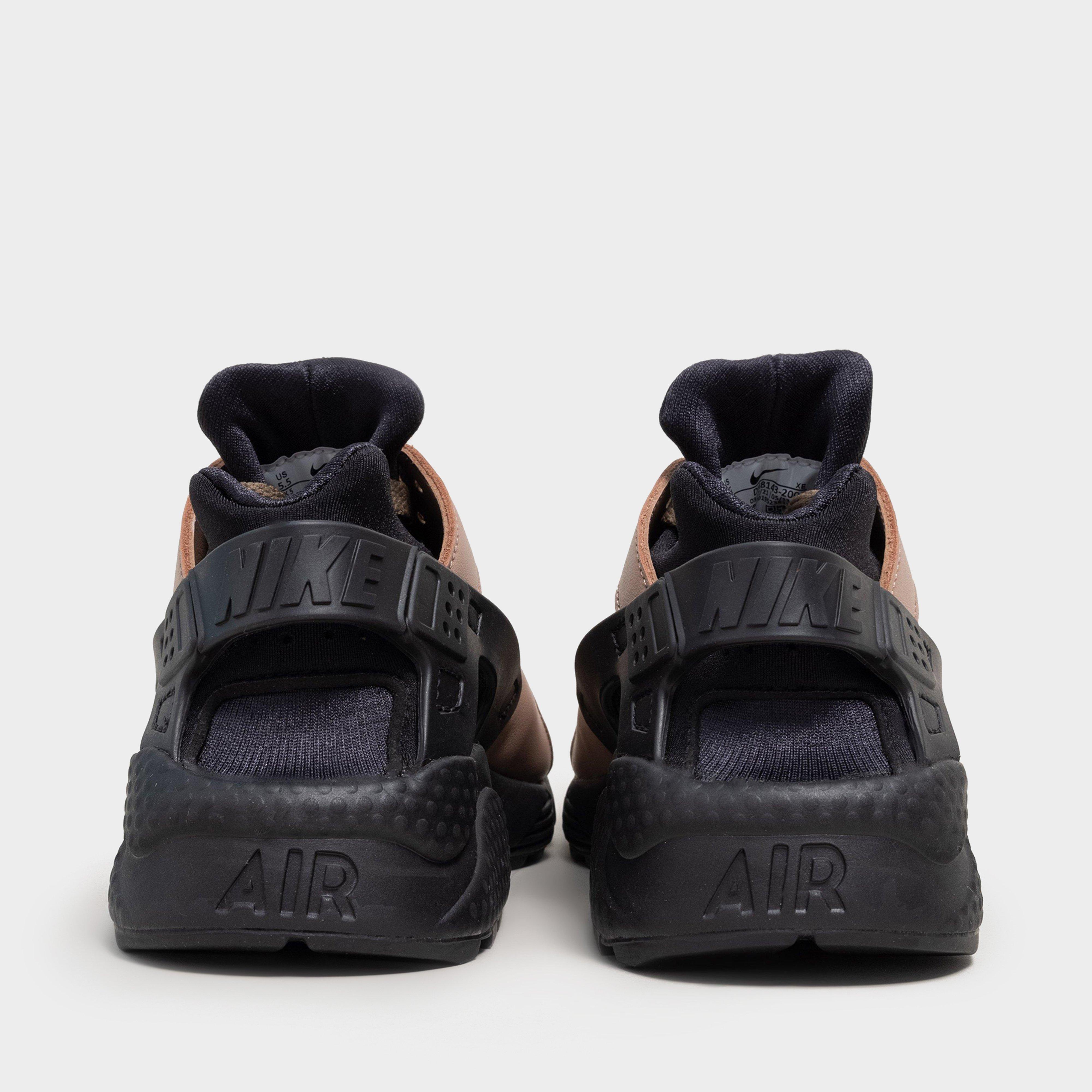 Nike Air Huarache Women's