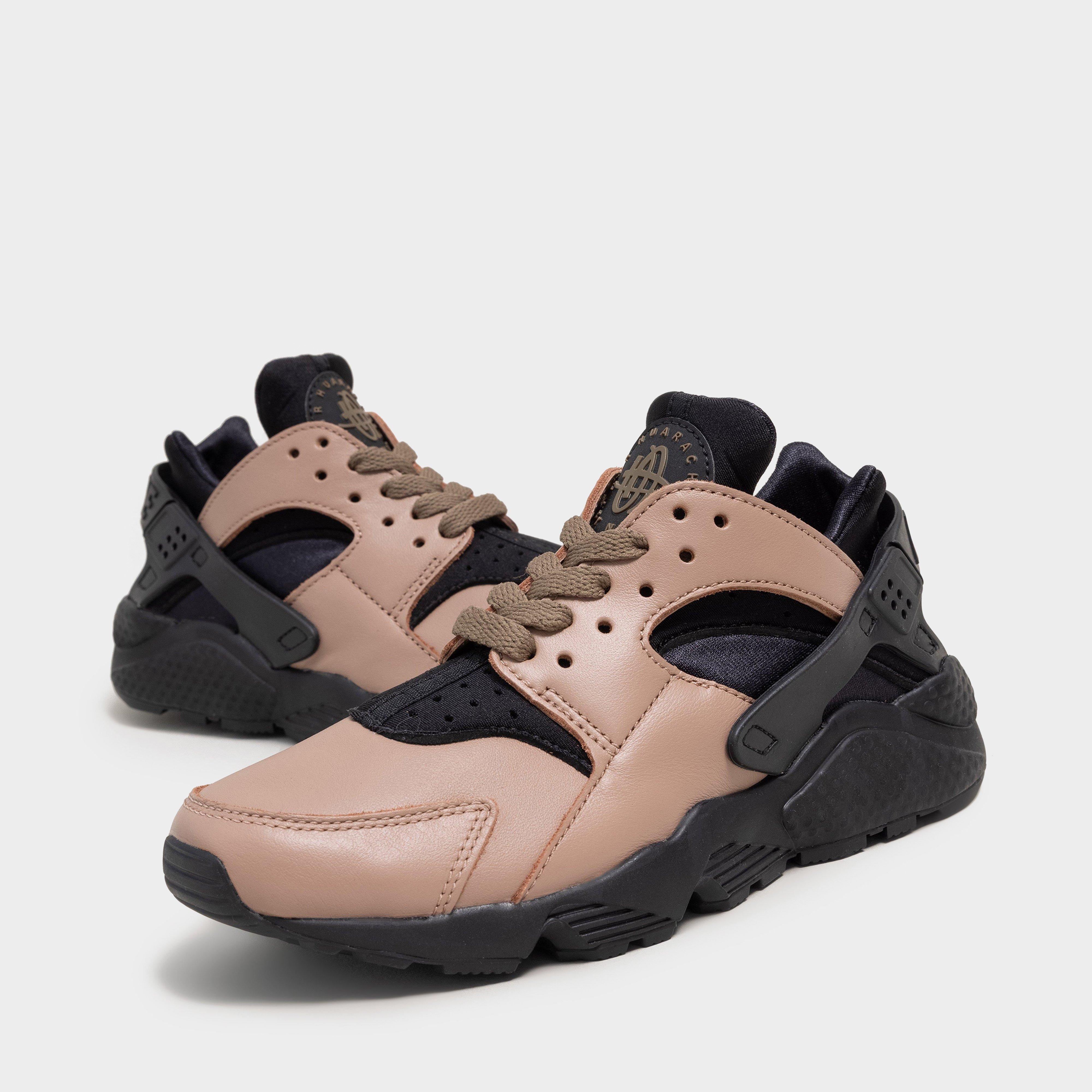 Nike Air Huarache Women's