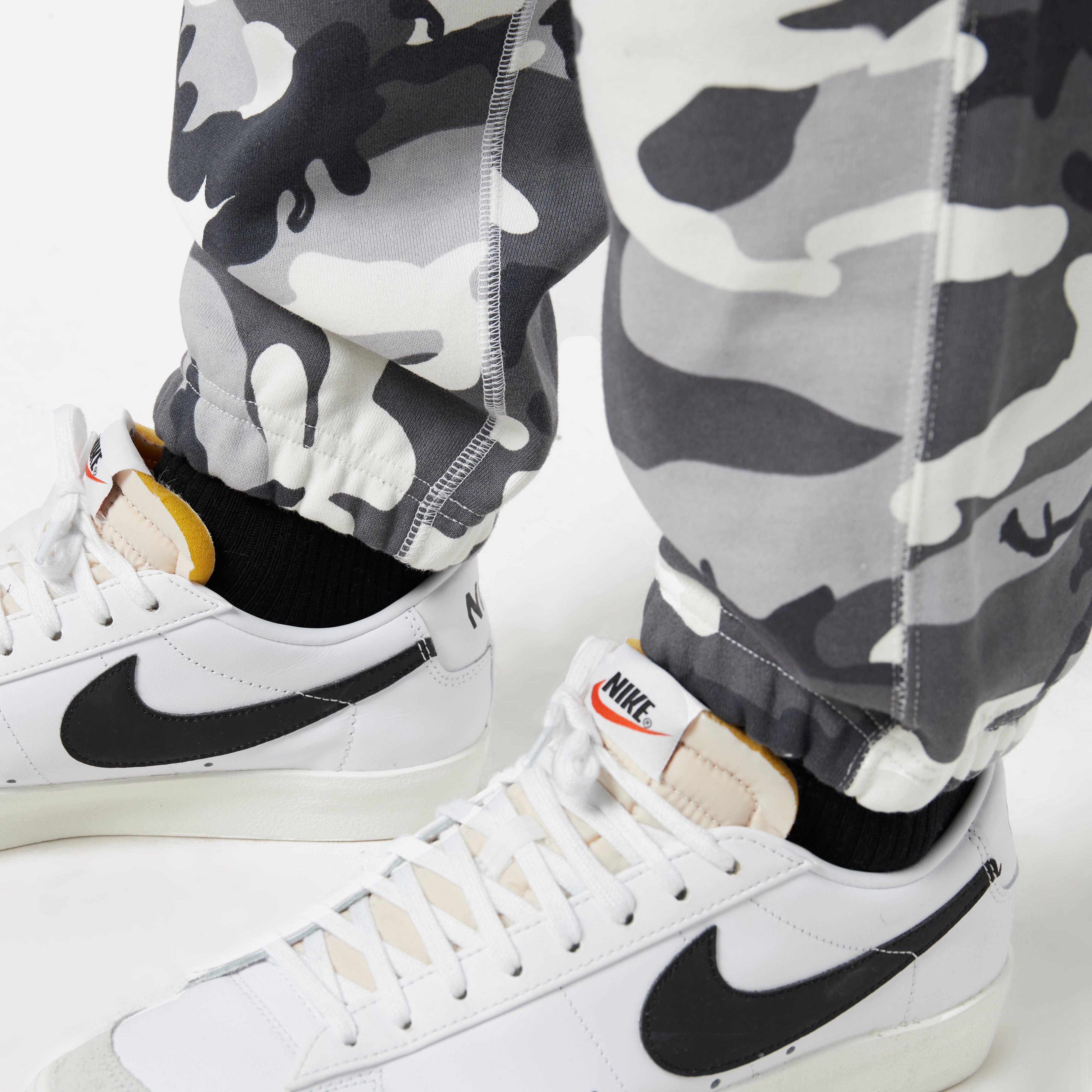 Nike NRG Solo Swoosh Pants