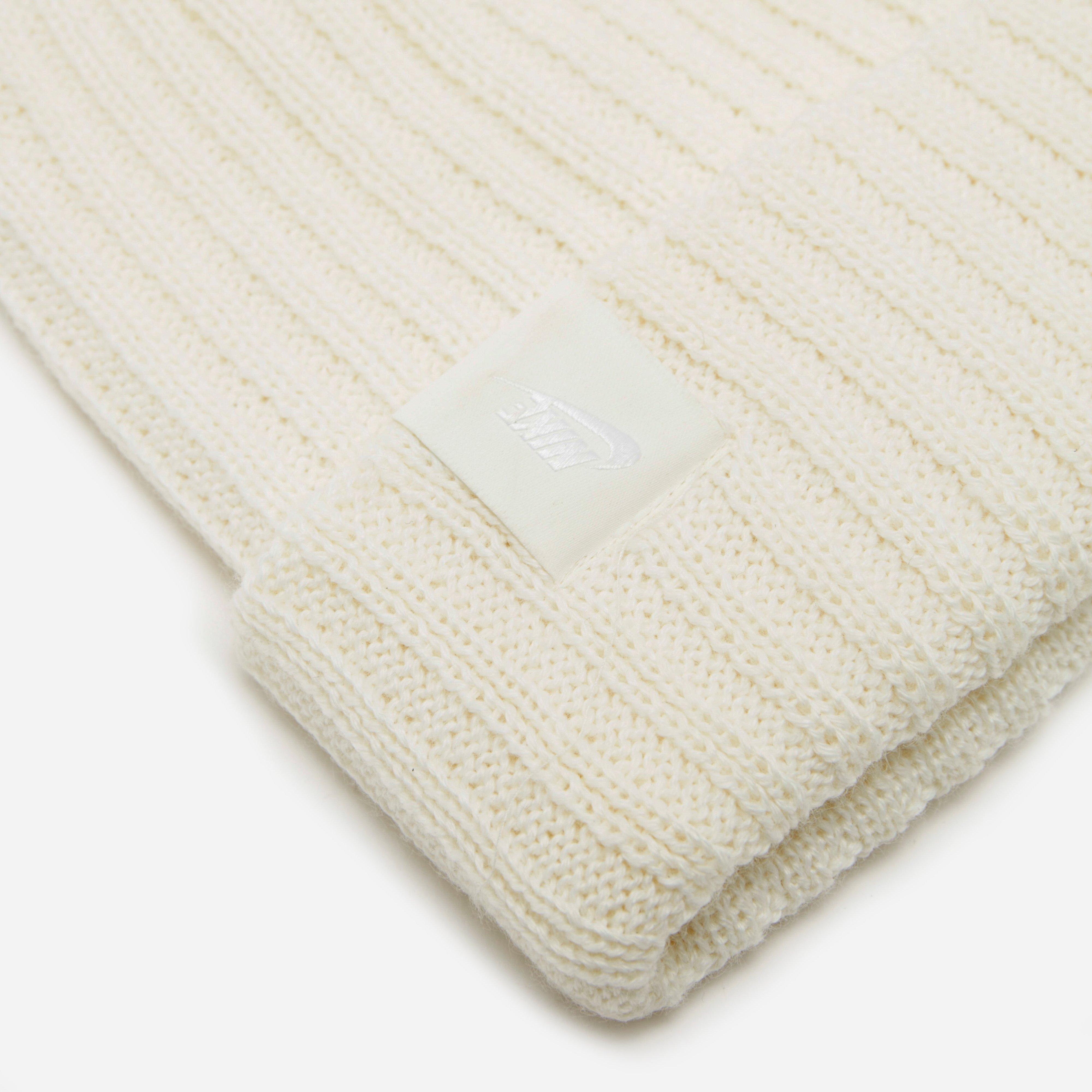 Nike NRG Premium Essentials Beanie
