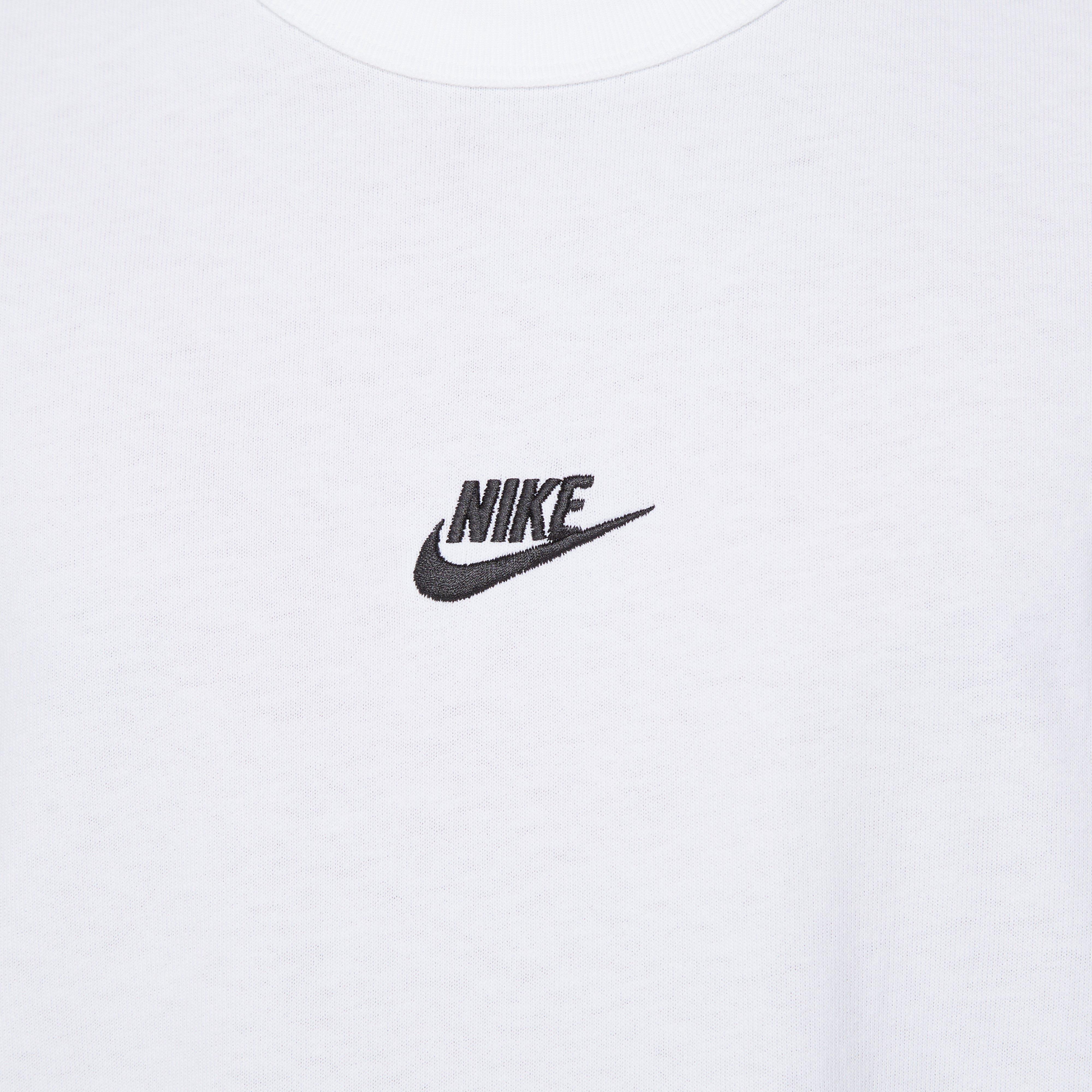 Nike Premium Essentials T-Shirt