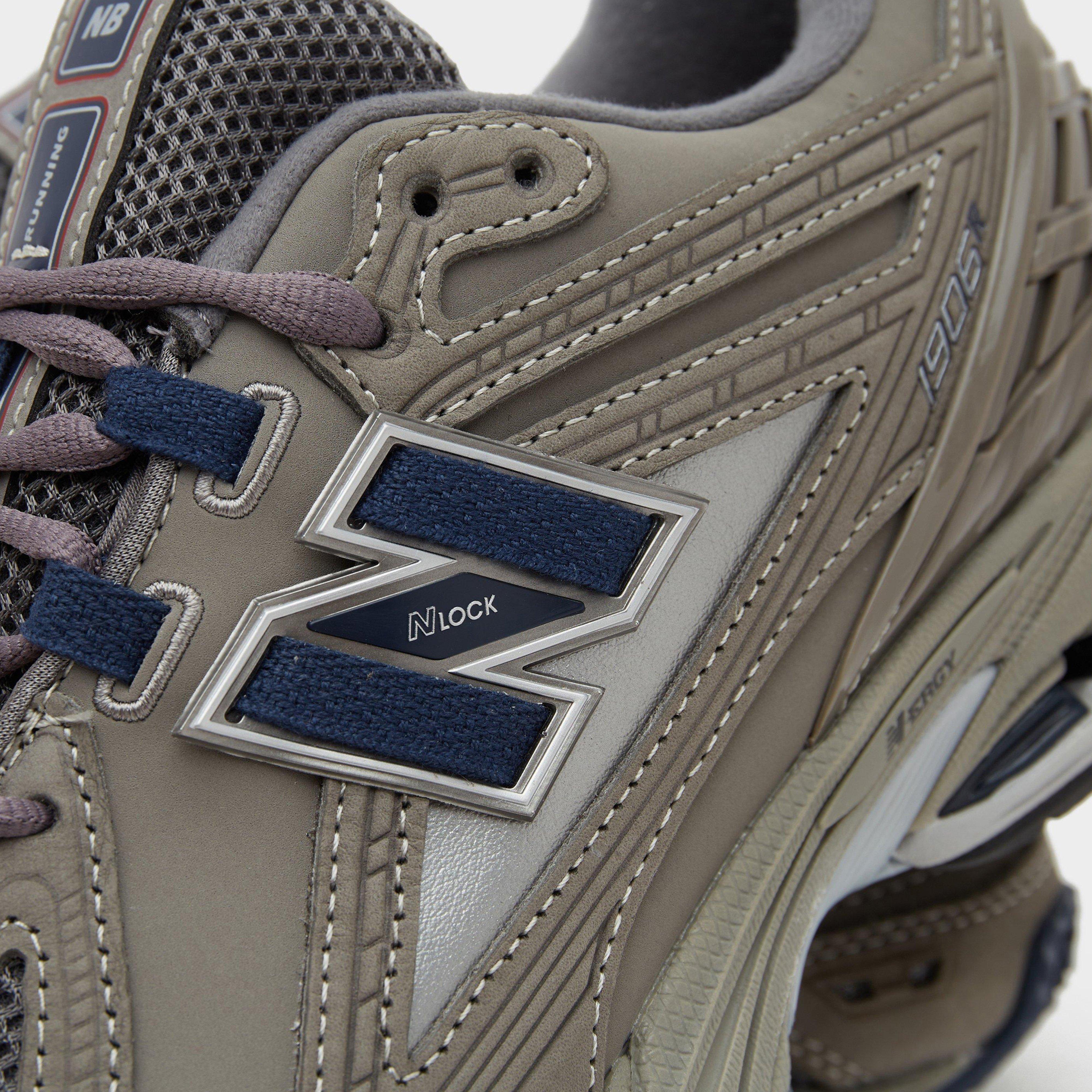 New Balance 1906R