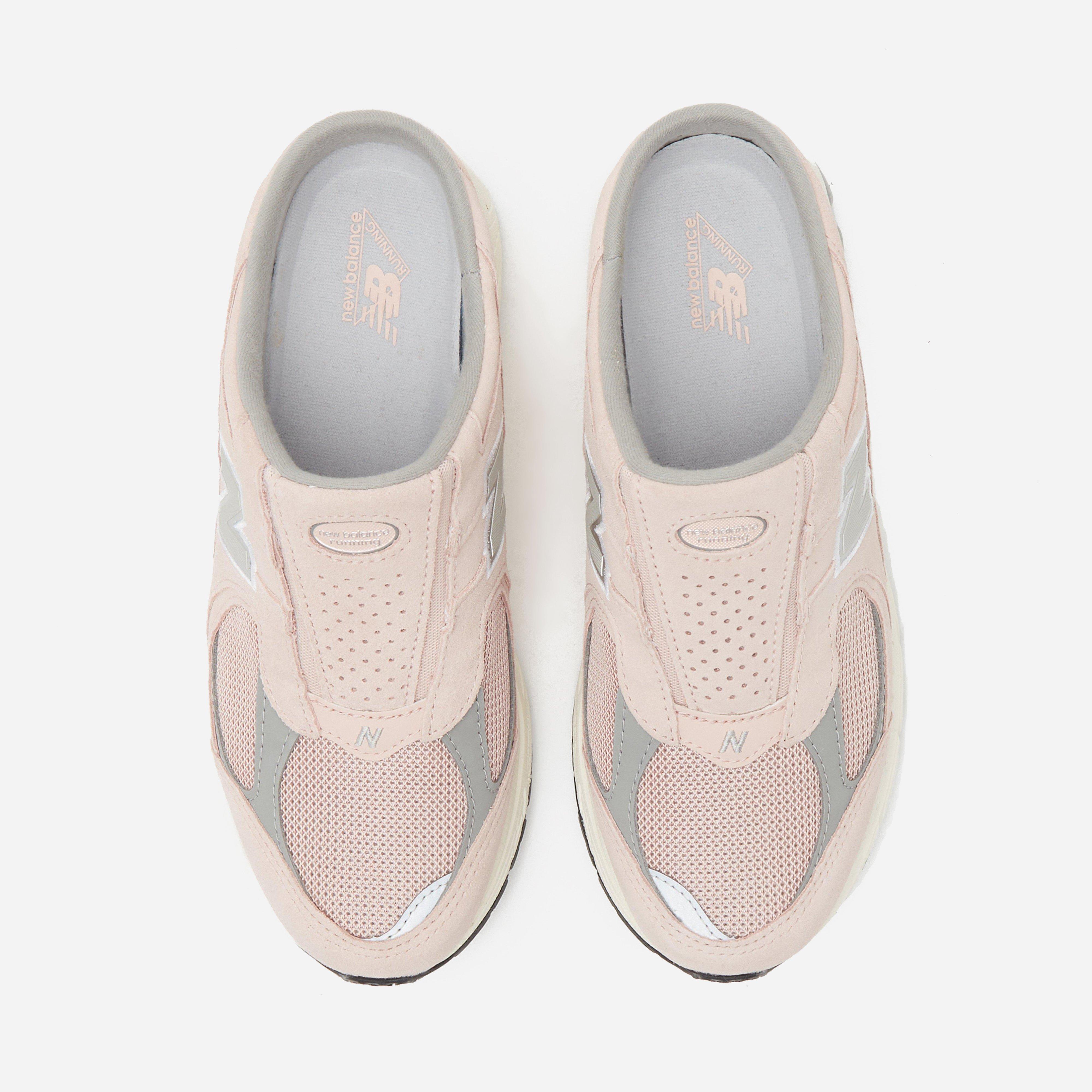 New Balance 2002RM Mule Women's