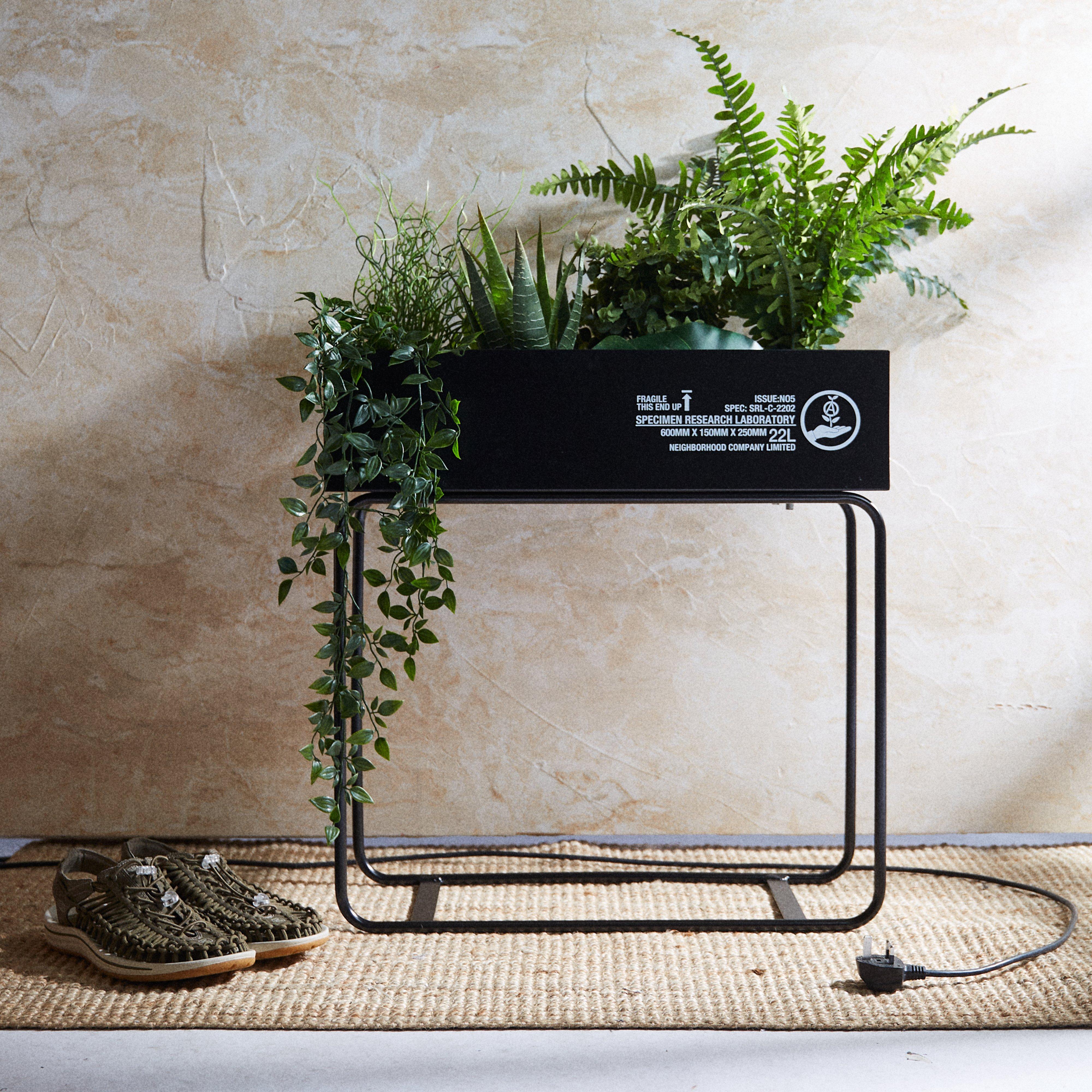 neighborhood SRL GARDEN BED / I-SHELF | angeloawards.com