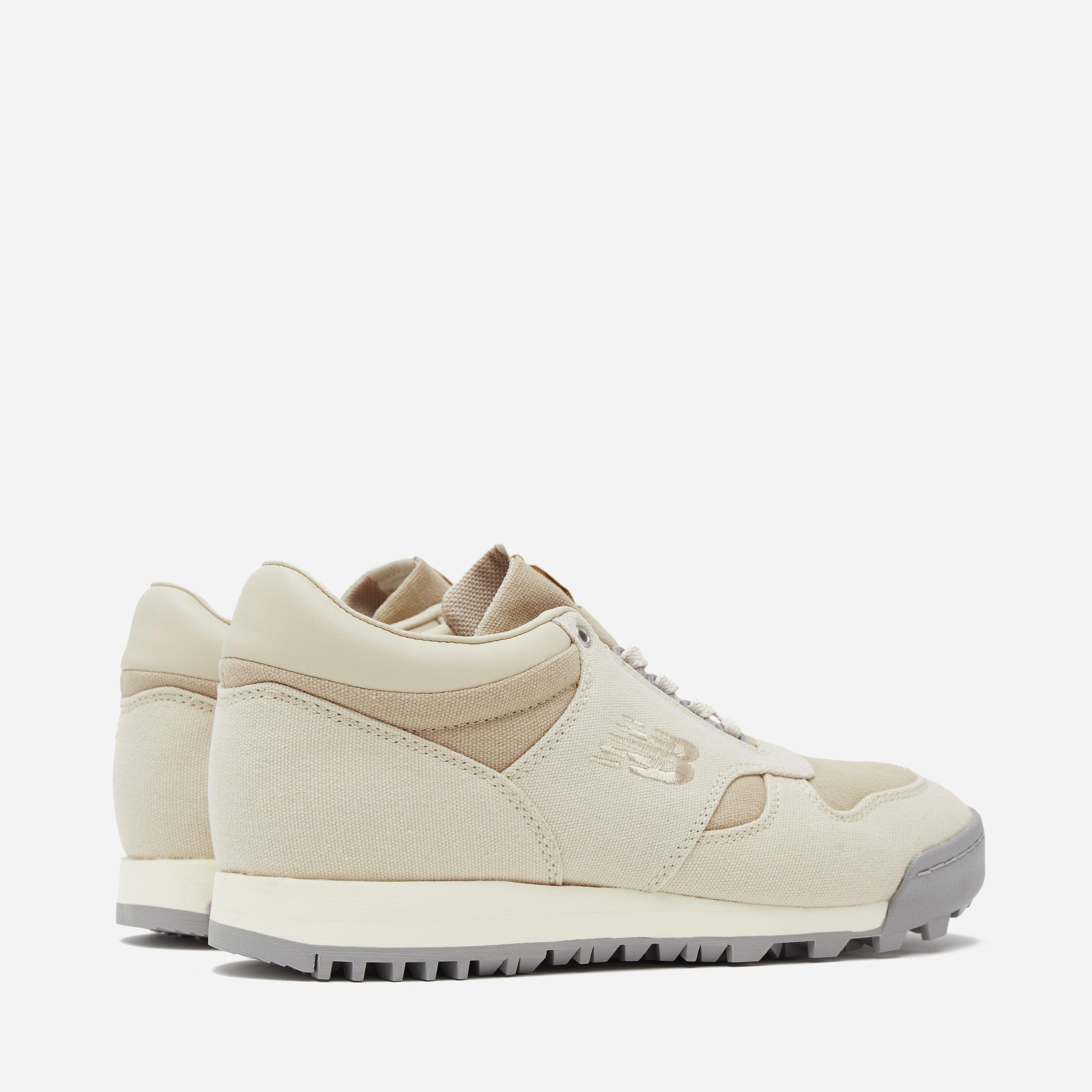 New Balance Rainier Low