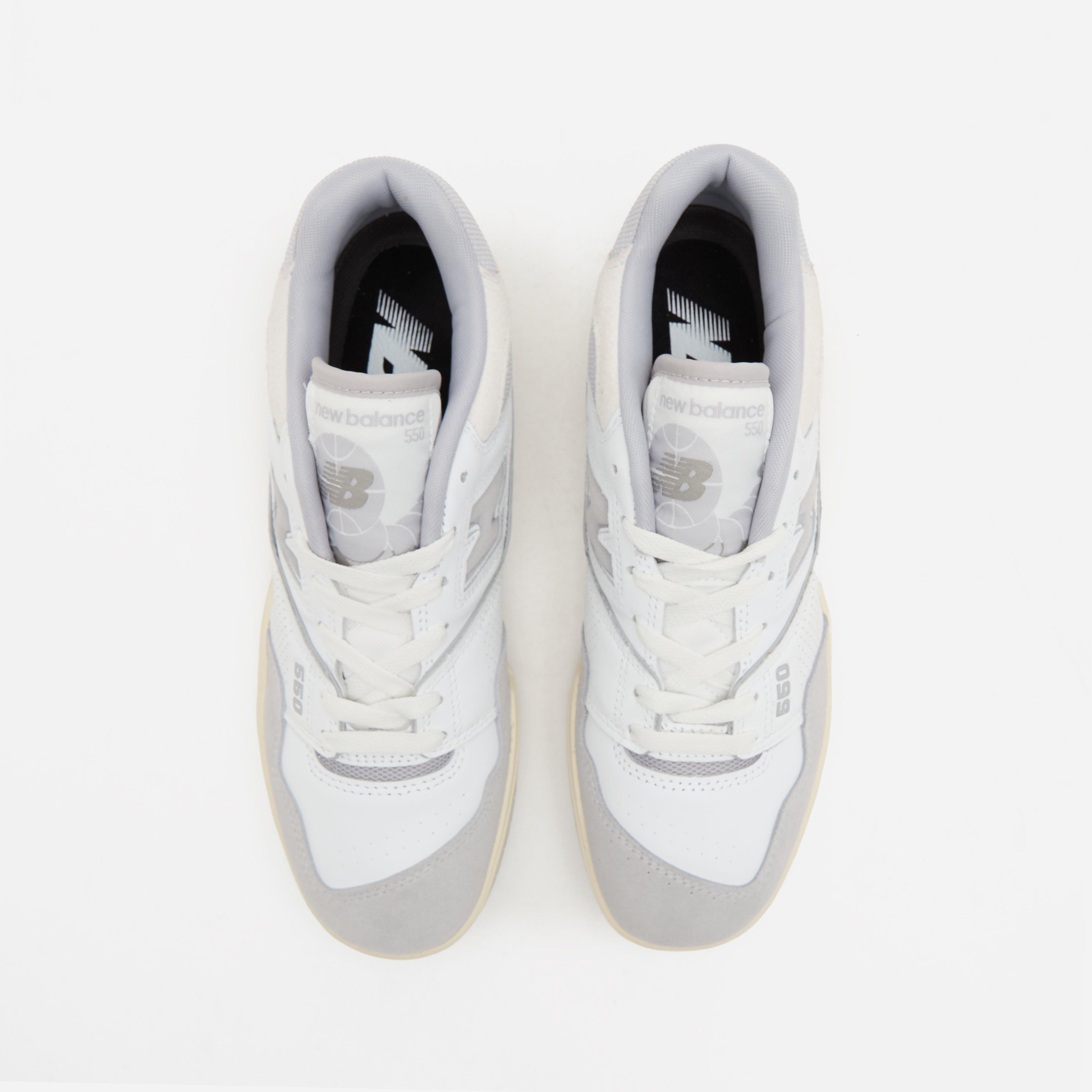 New Balance 550