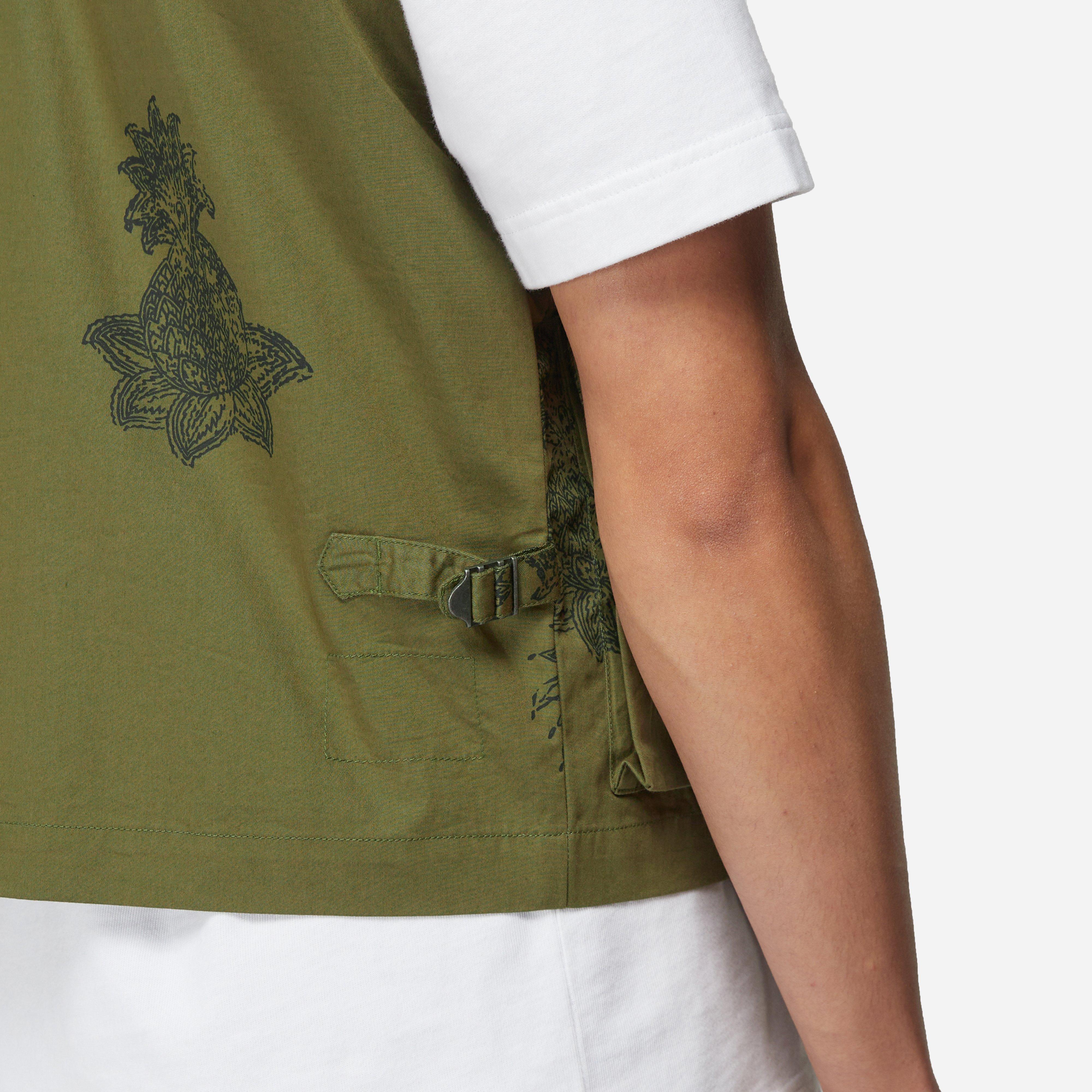 Universal Works Photographers Gilet