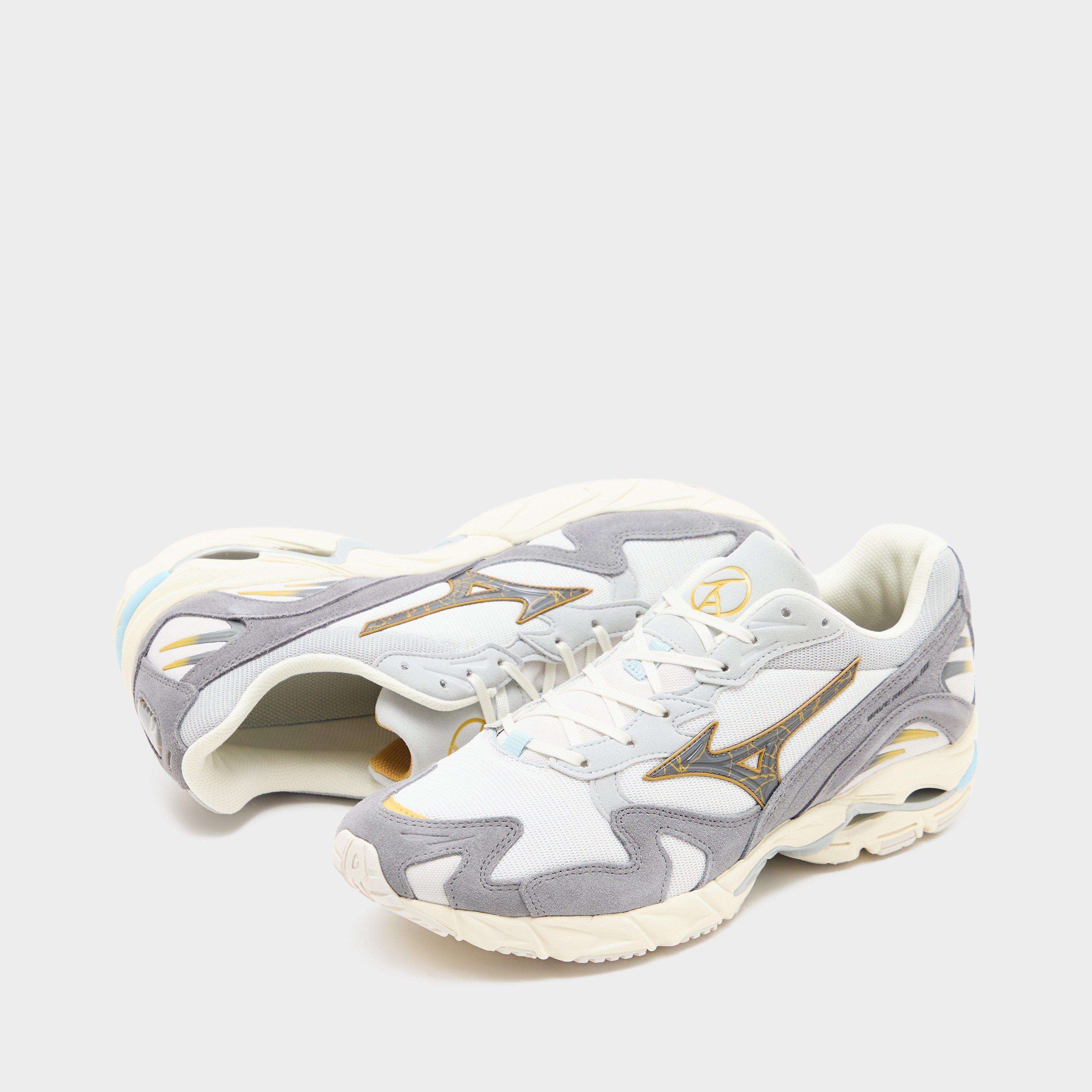 Mizuno Wave Rider 10