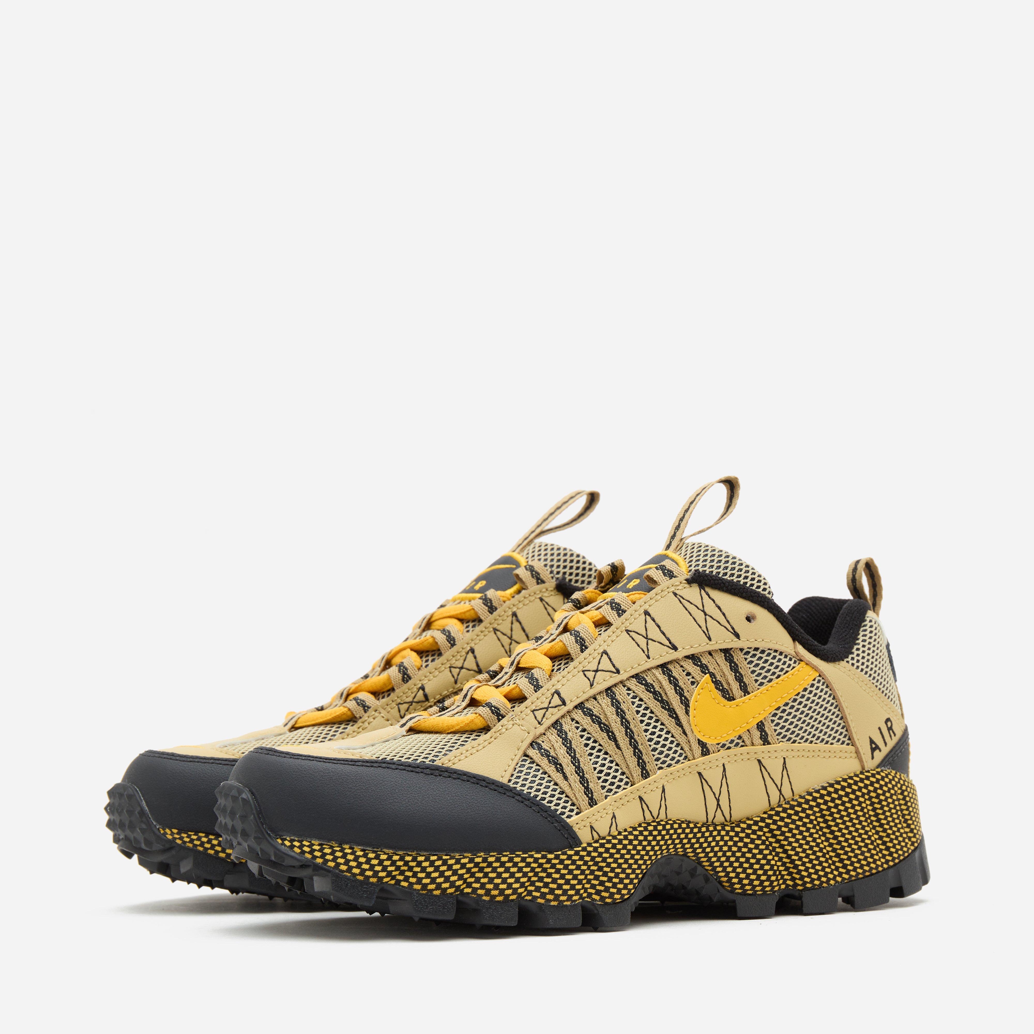 Nike Air Humara Women's