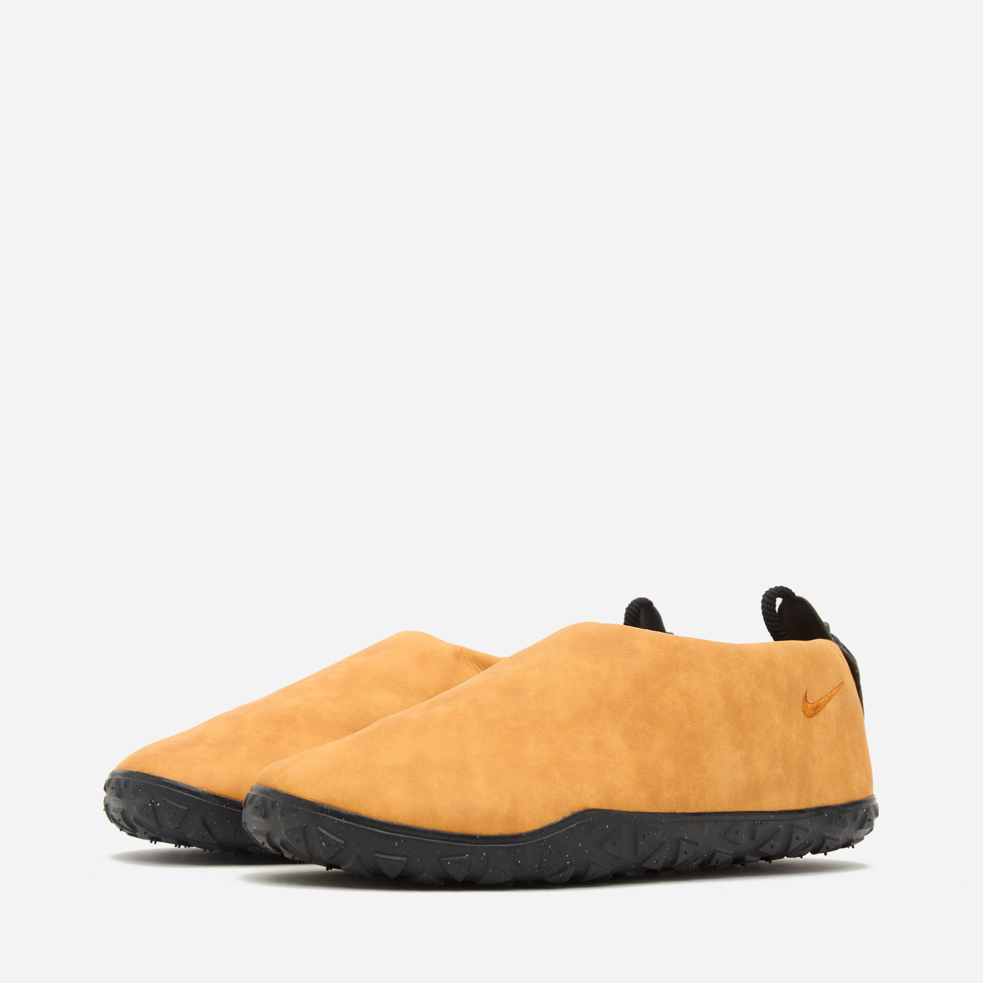 Nike ACG Moc