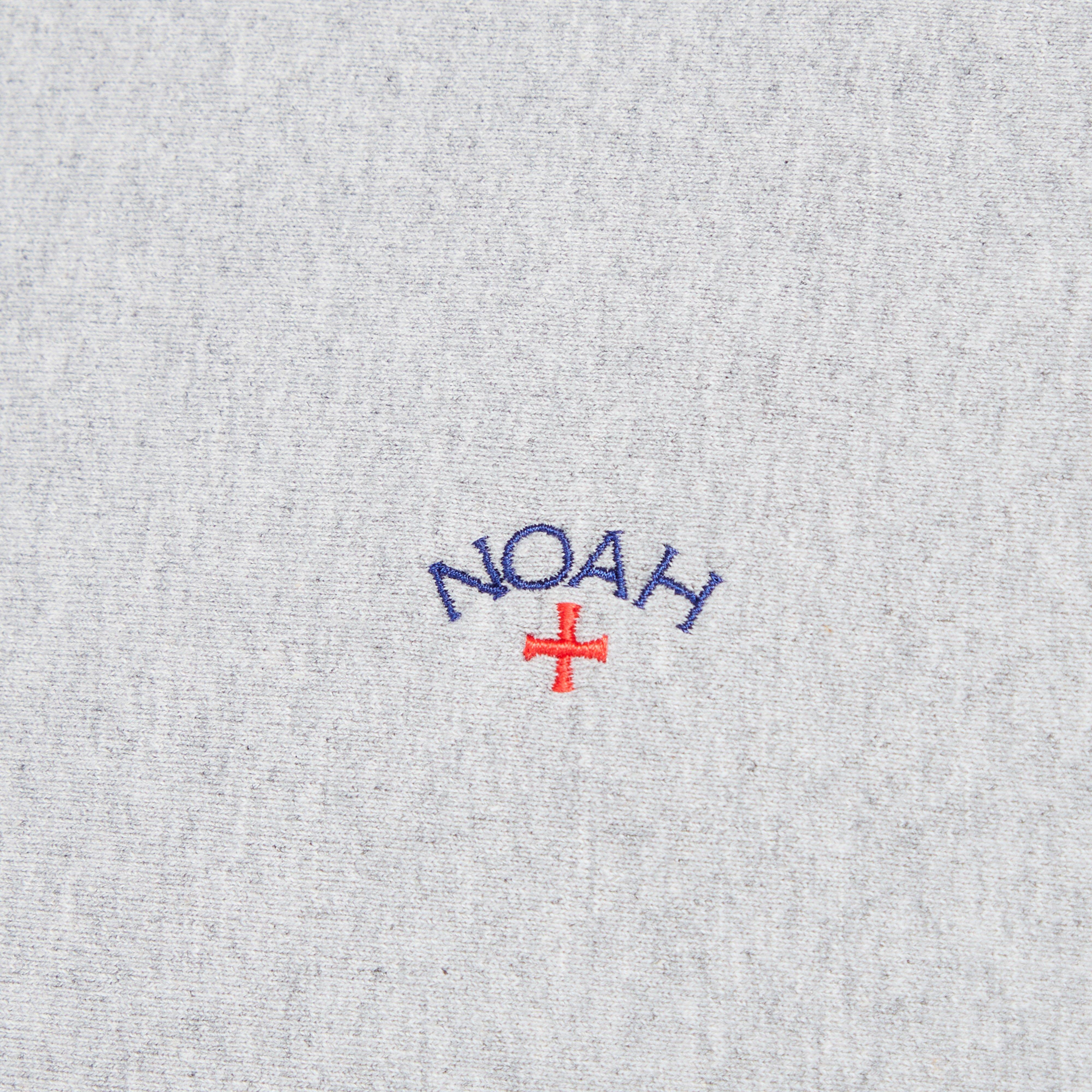 Noah Classic Sweatshirt