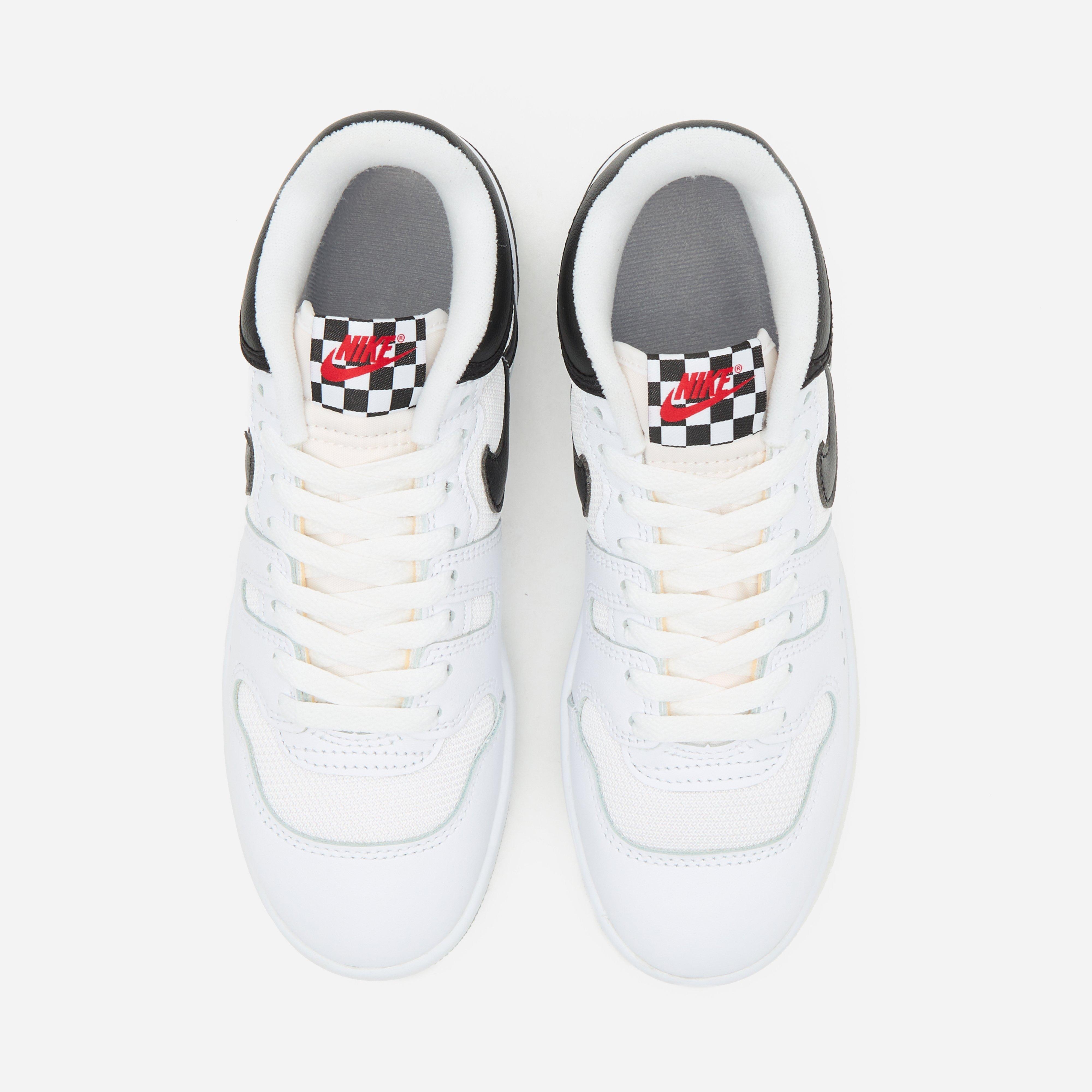Nike Attack Women's