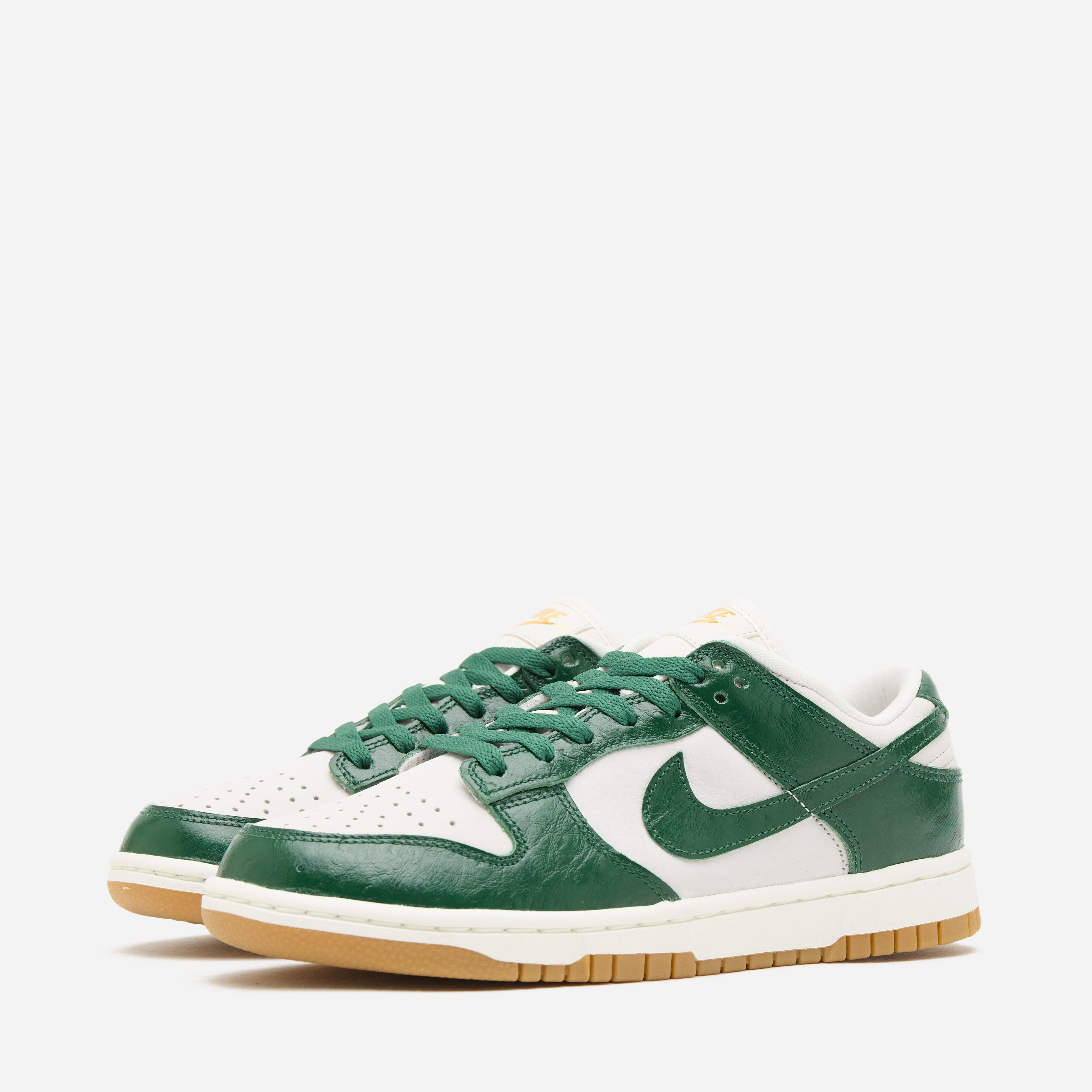 Nike Dunk Low Women's
