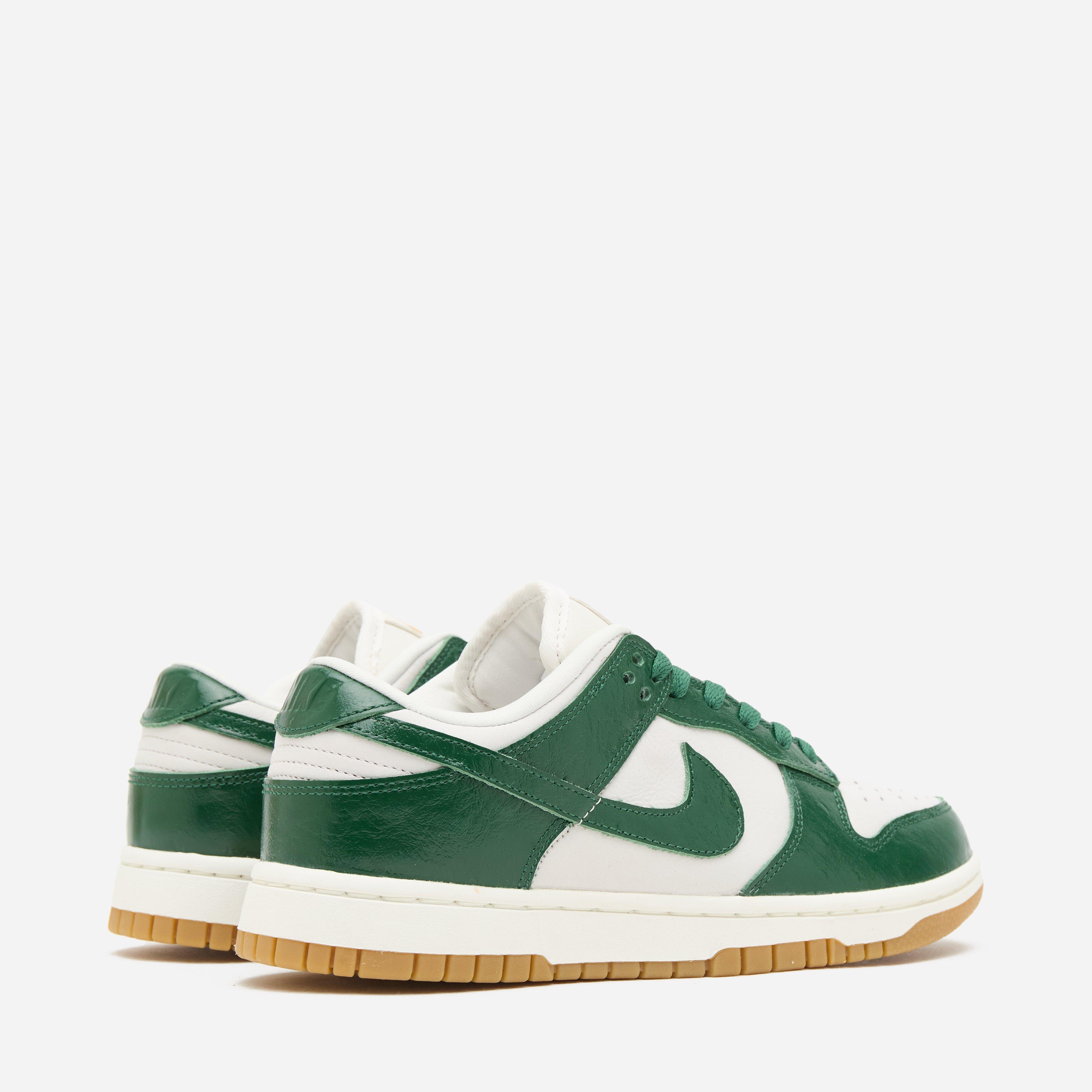 Nike Dunk Low Women's