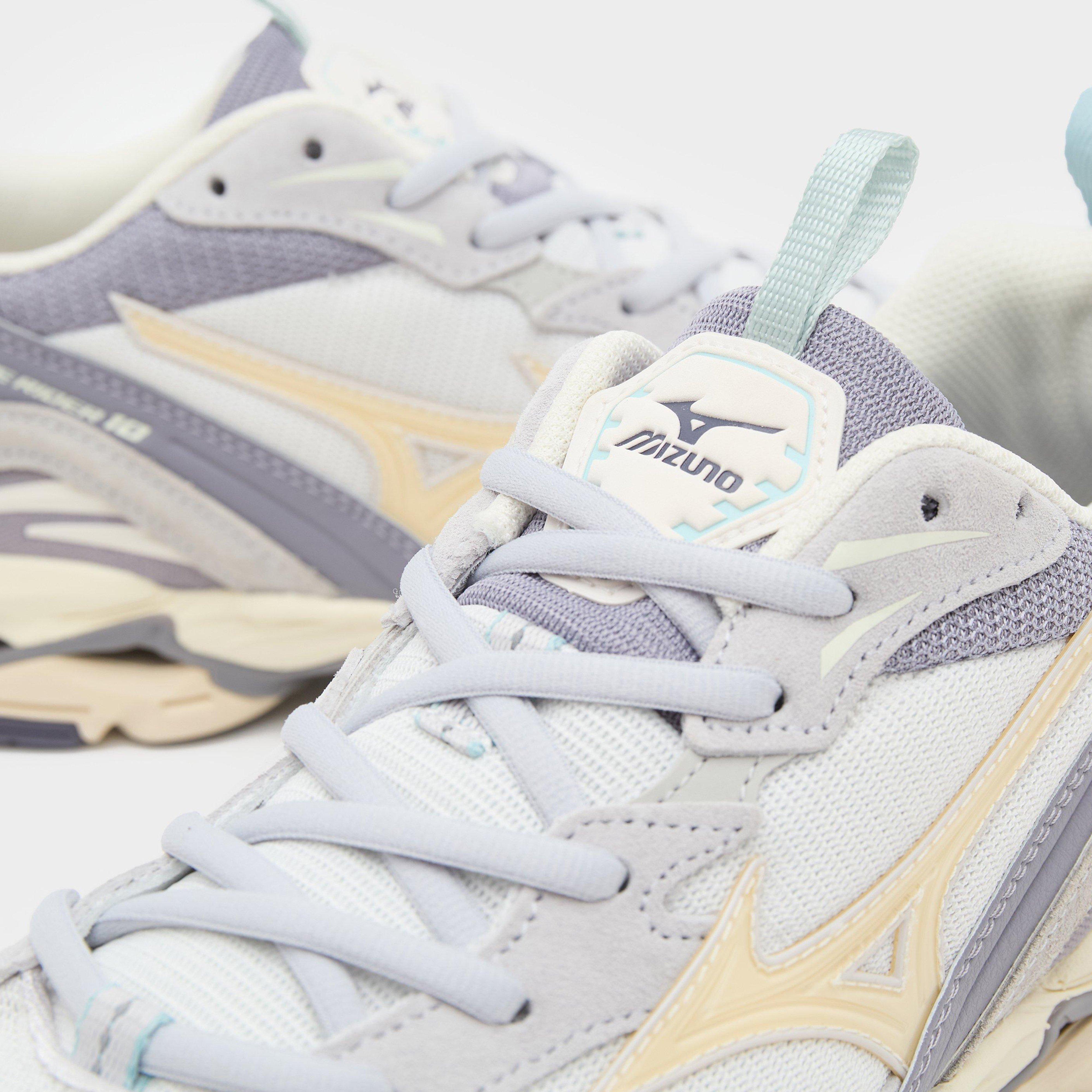 Mizuno Wave Rider 10