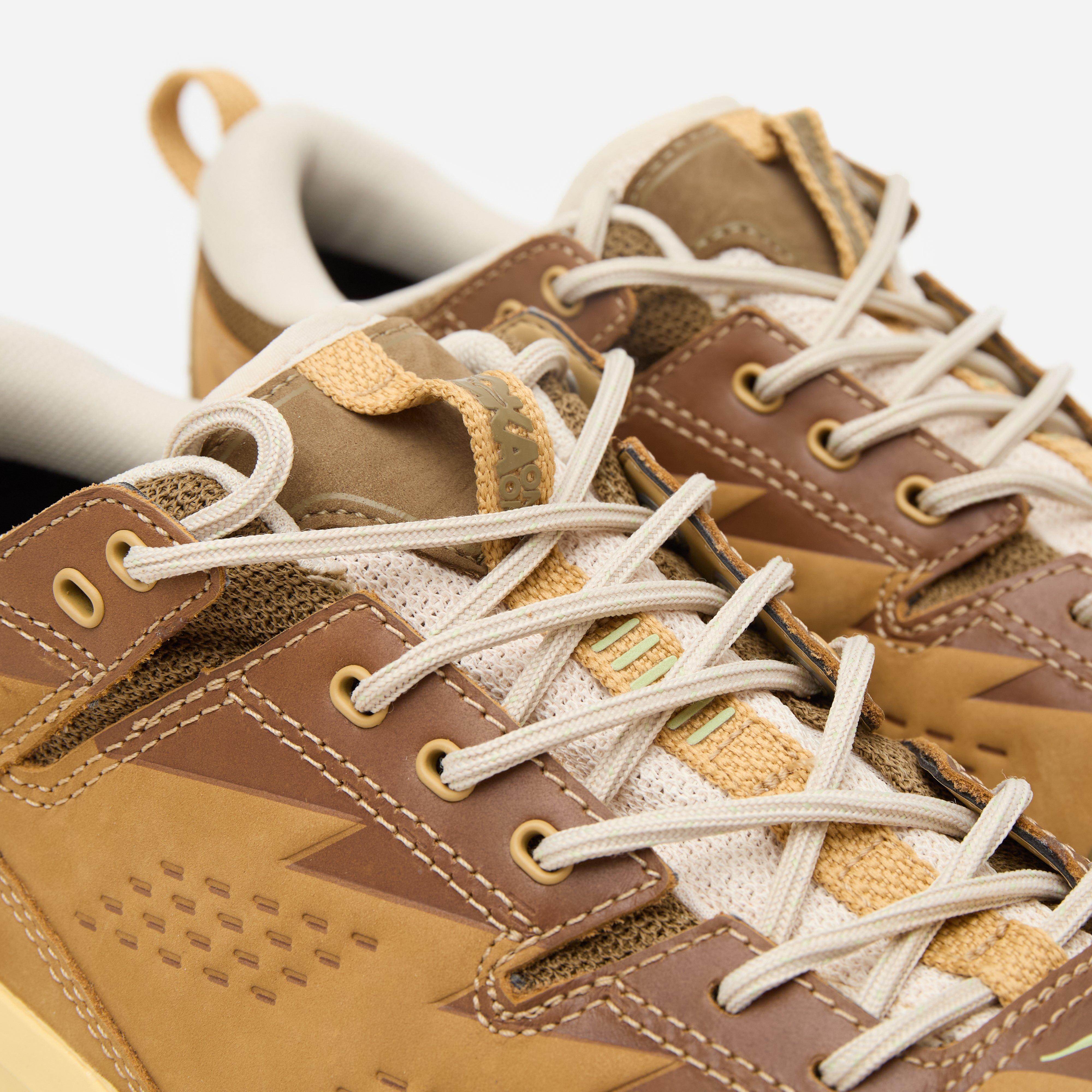 HOKA Kaha Low GORE-TEX