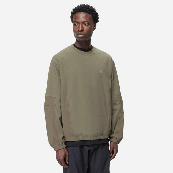 ROA Panelled Crewneck