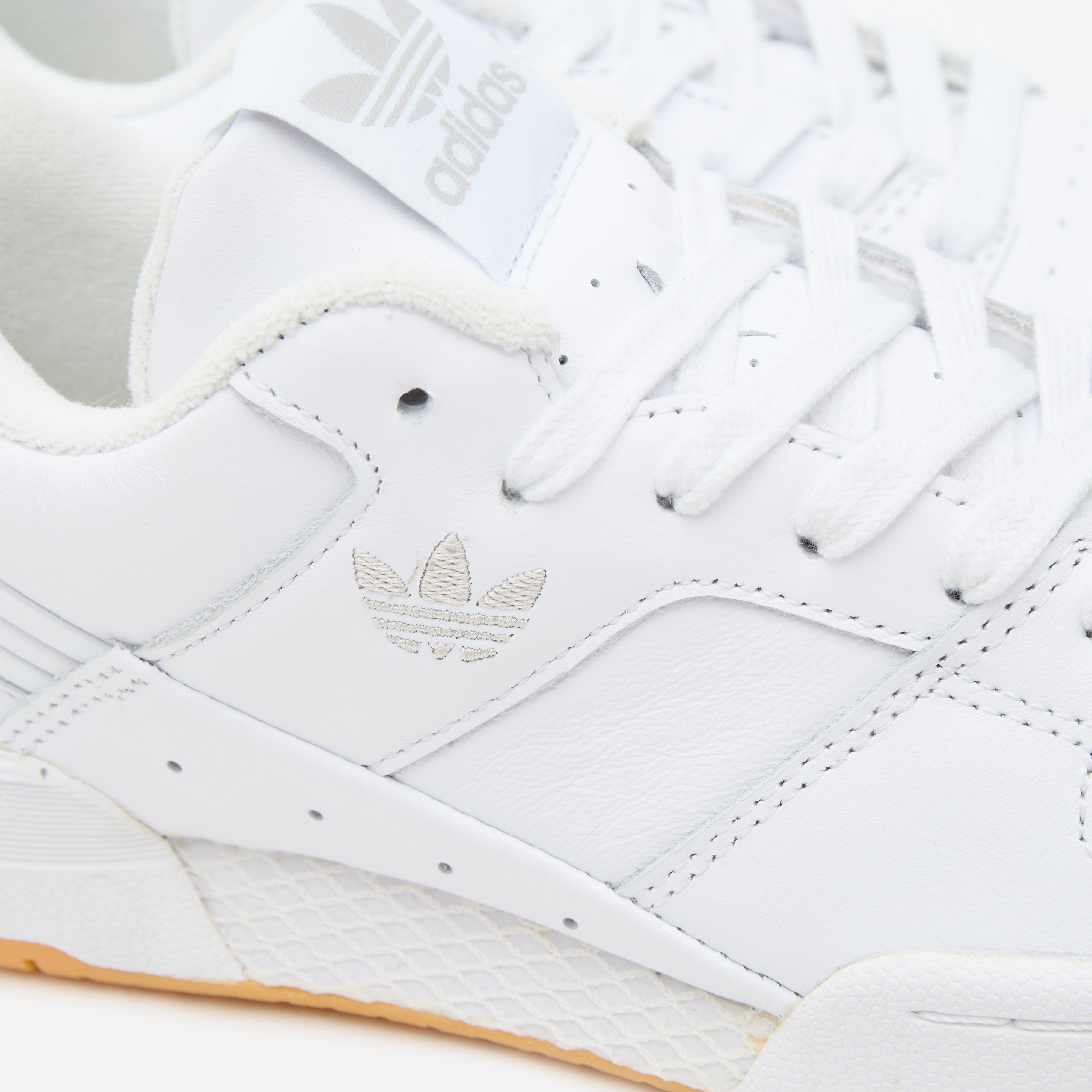 adidas Originals Continental 87