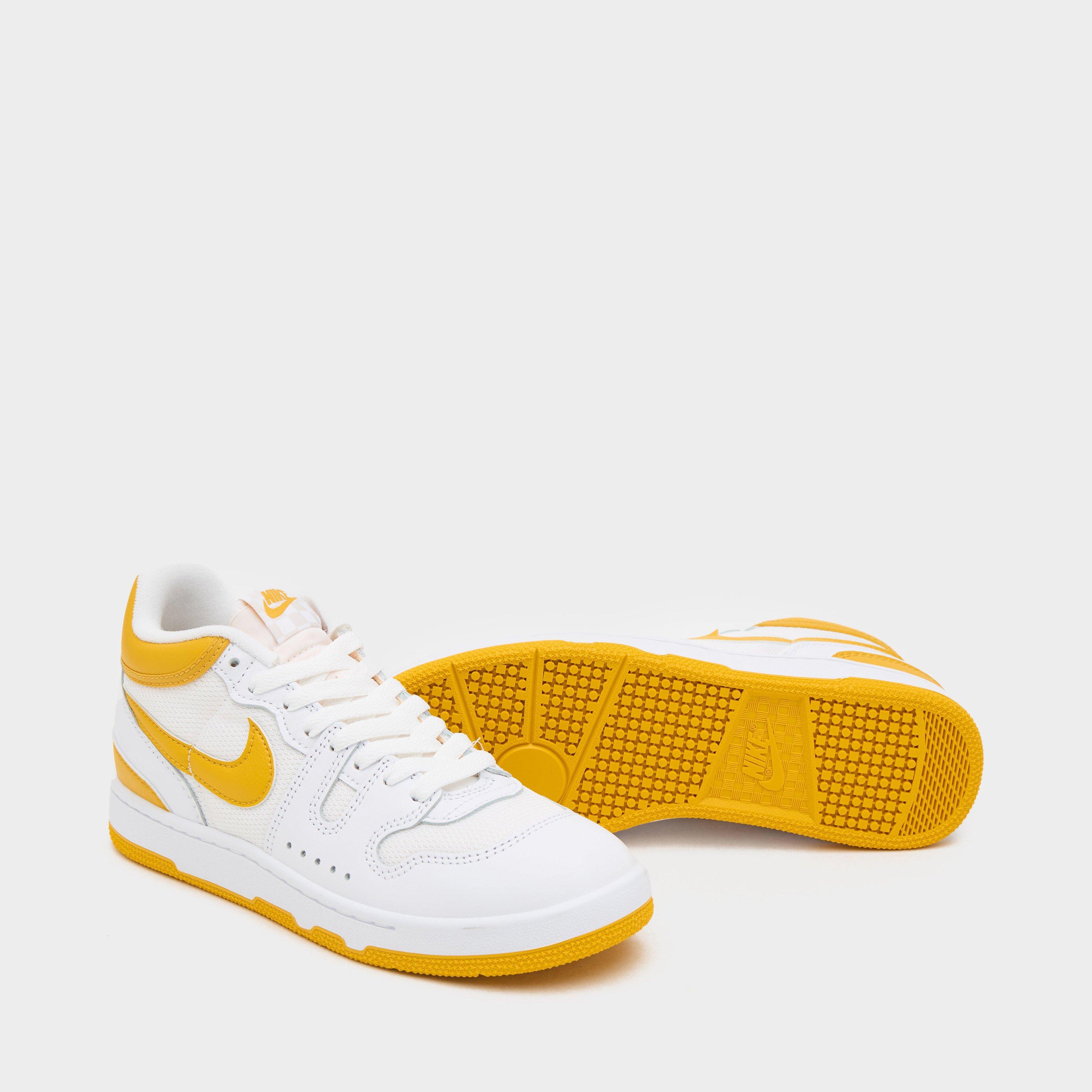 Nike Attack Women's
