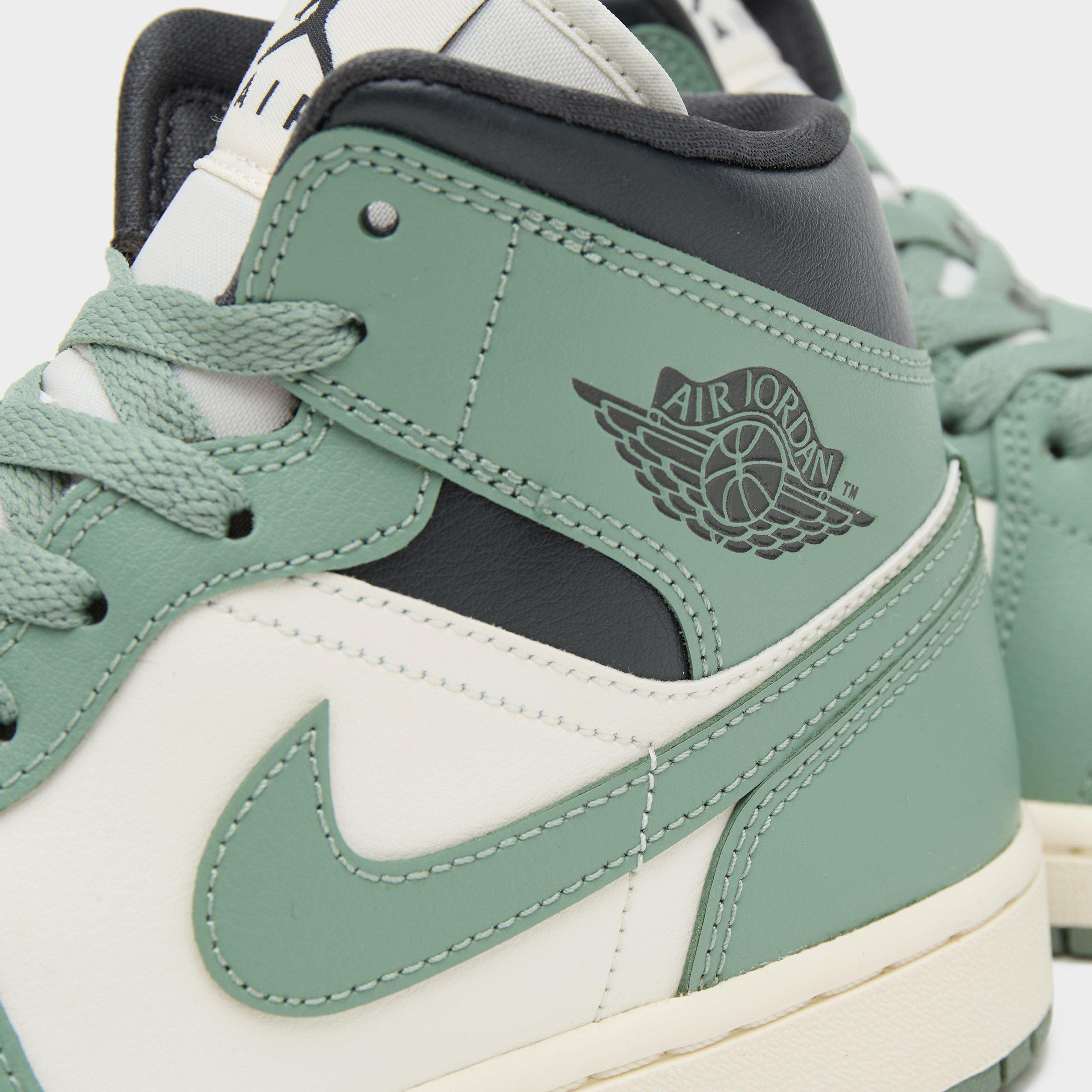 Jordan Air 1 Mid Women's