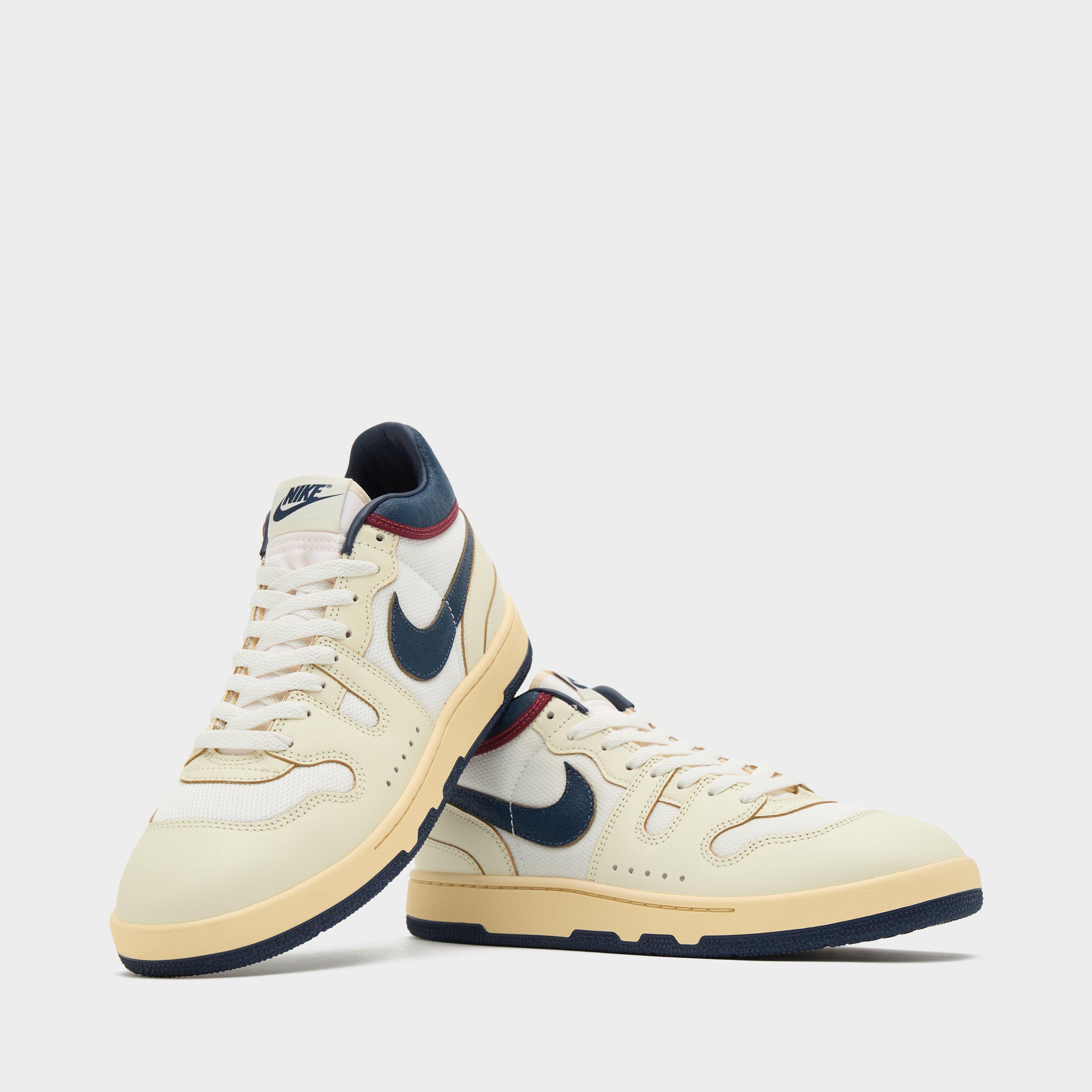 Nike ATTACK PRM