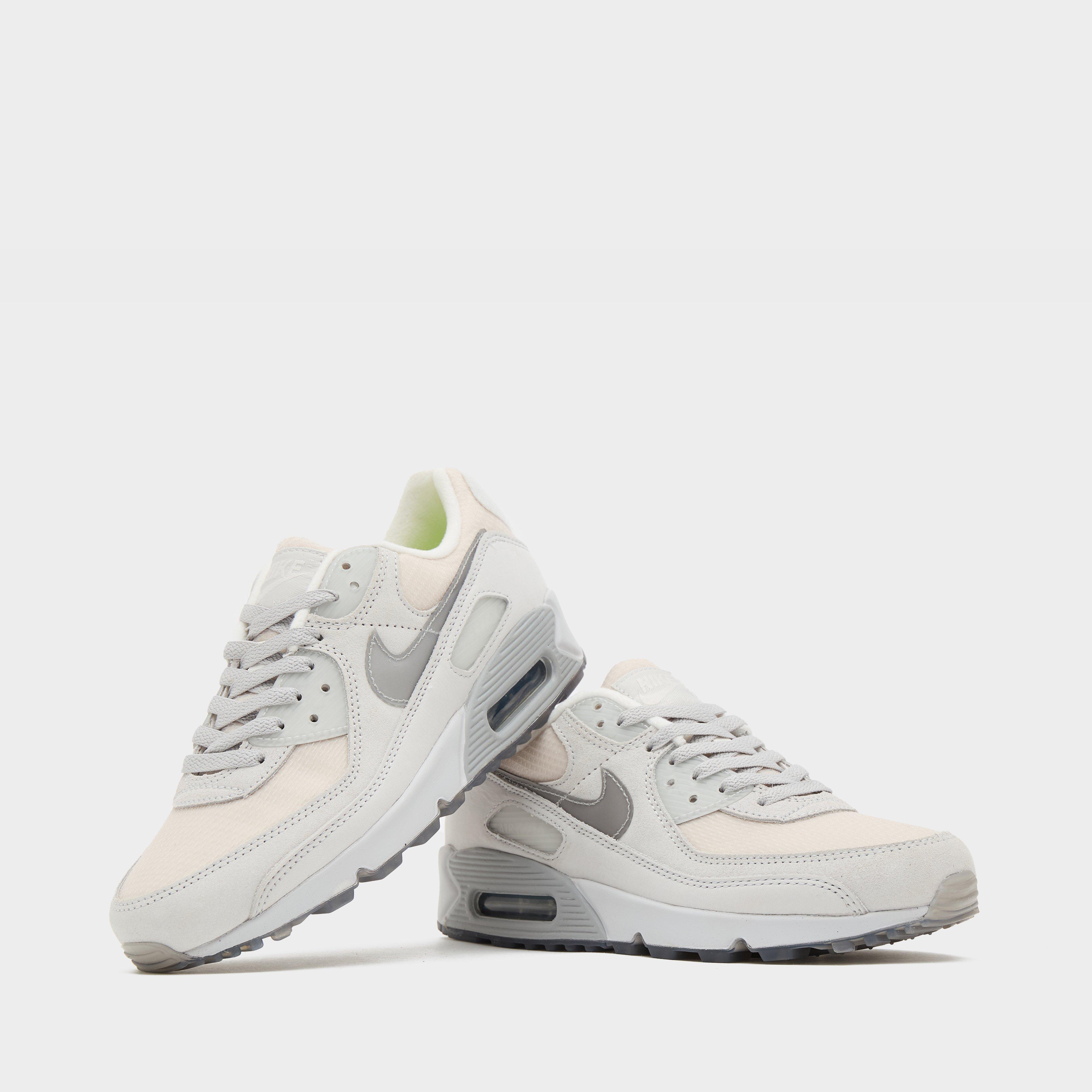 Nike Air Max 90 Women's