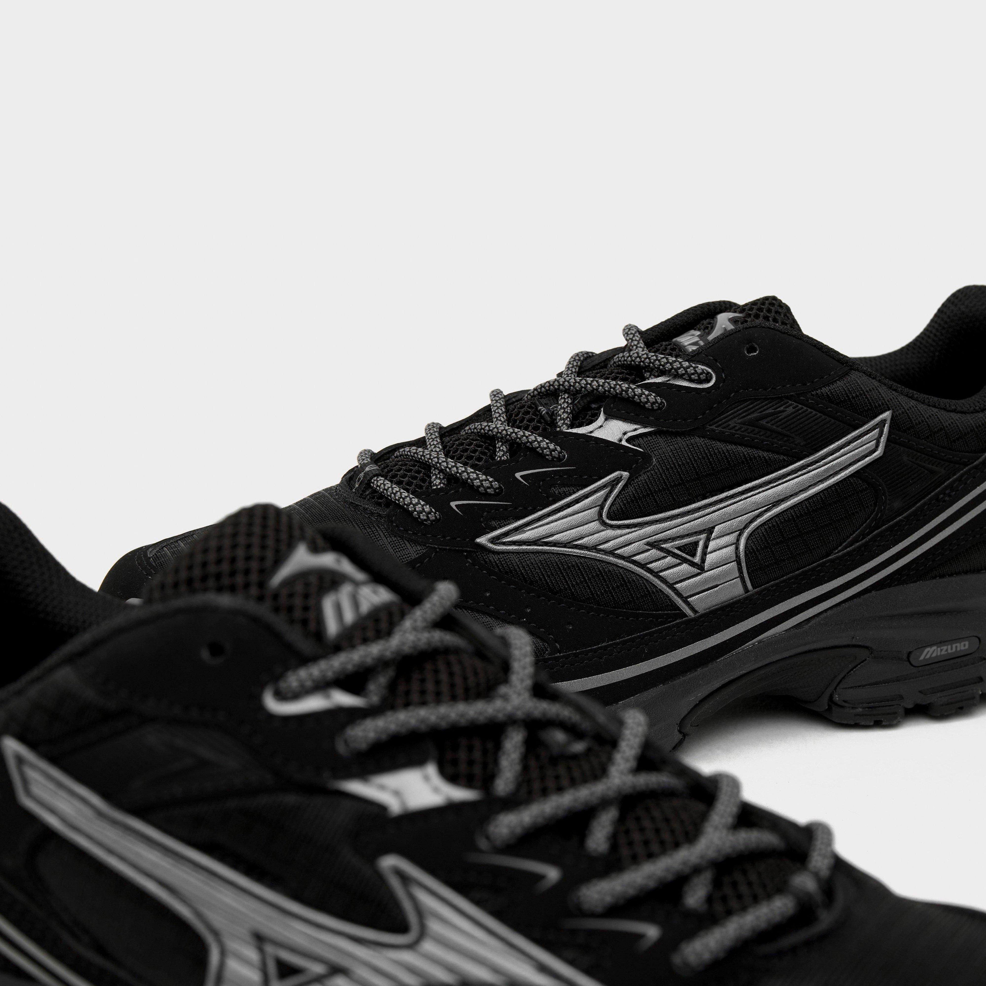 Mizuno MXR TECH