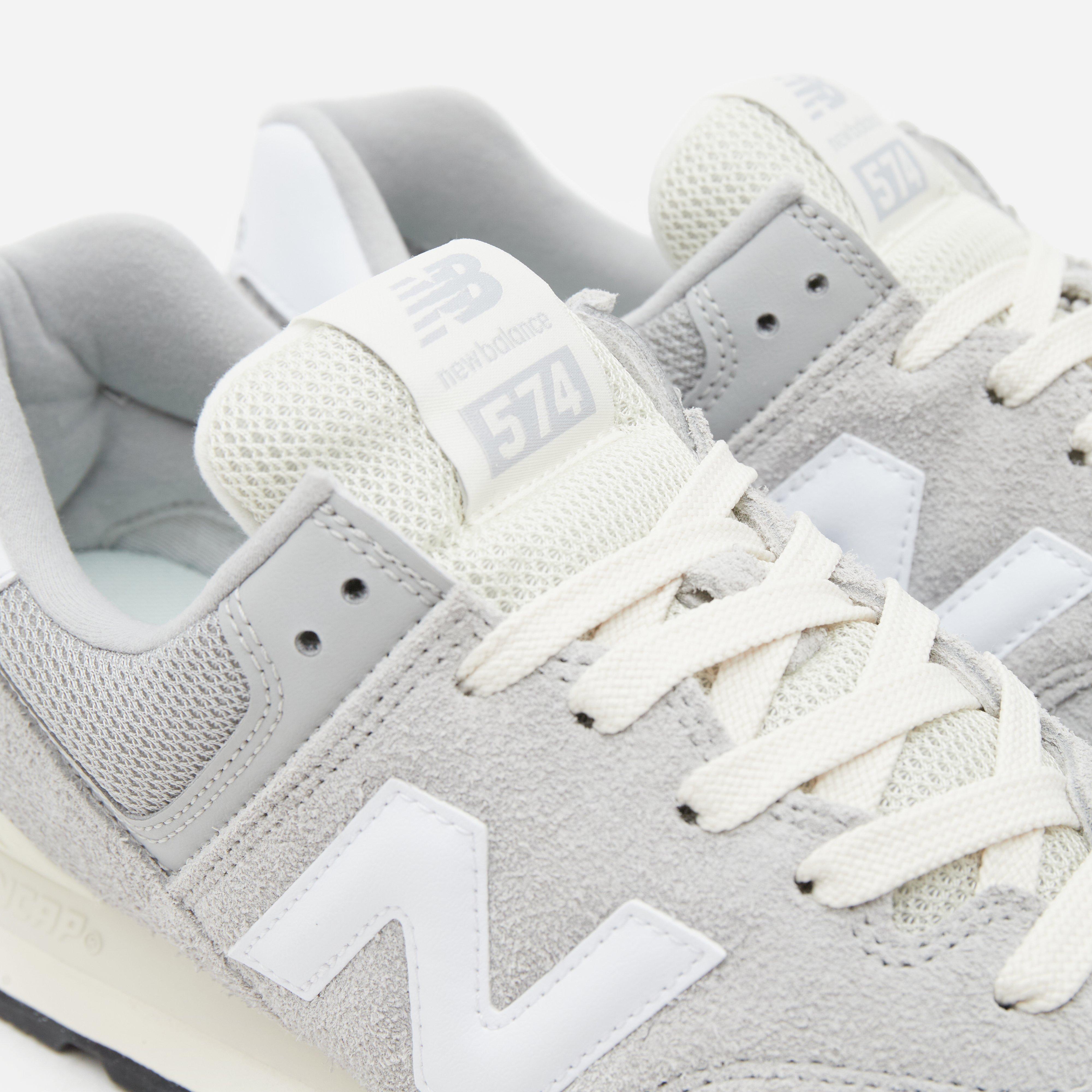 New Balance 574
