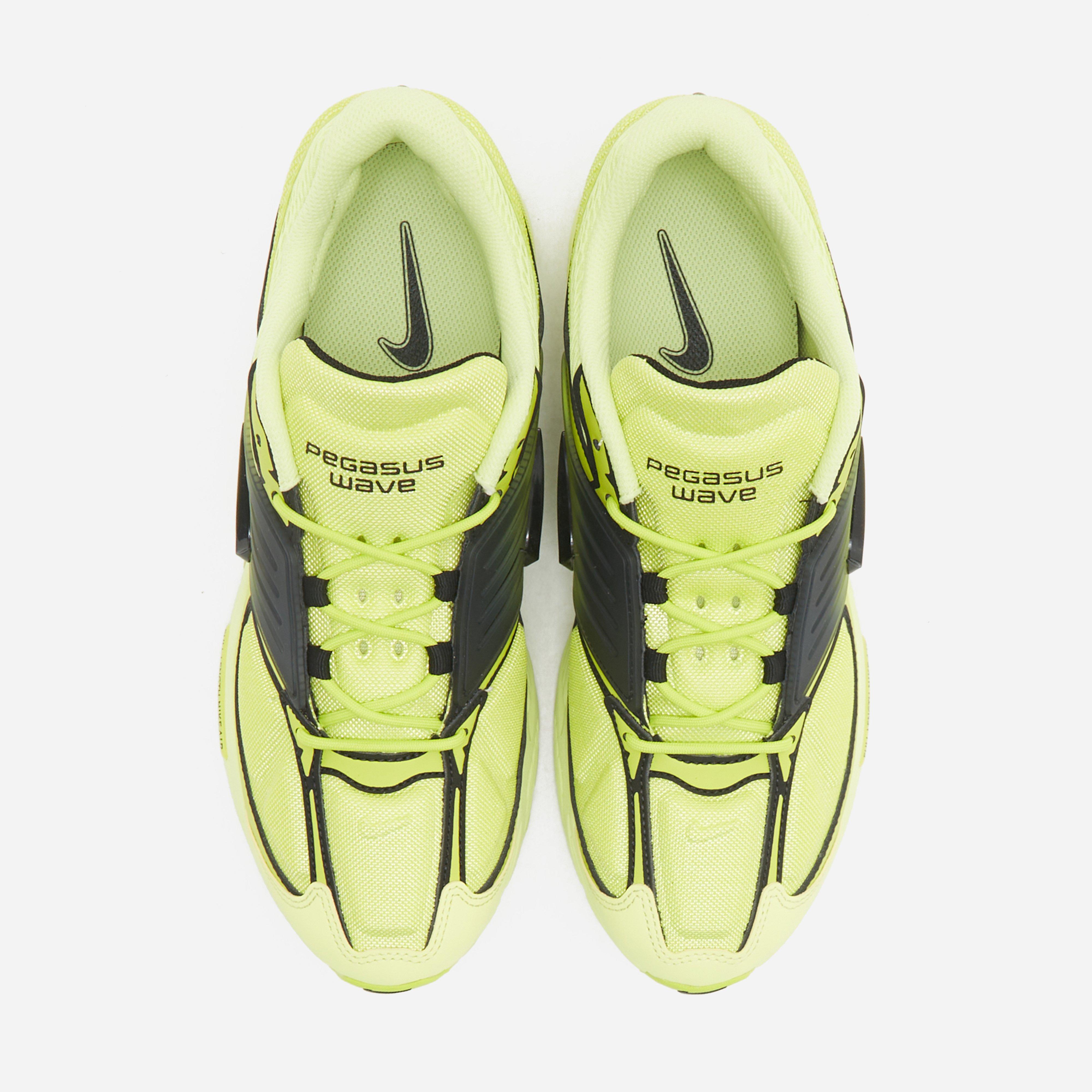 Nike Air Pegasus Wave