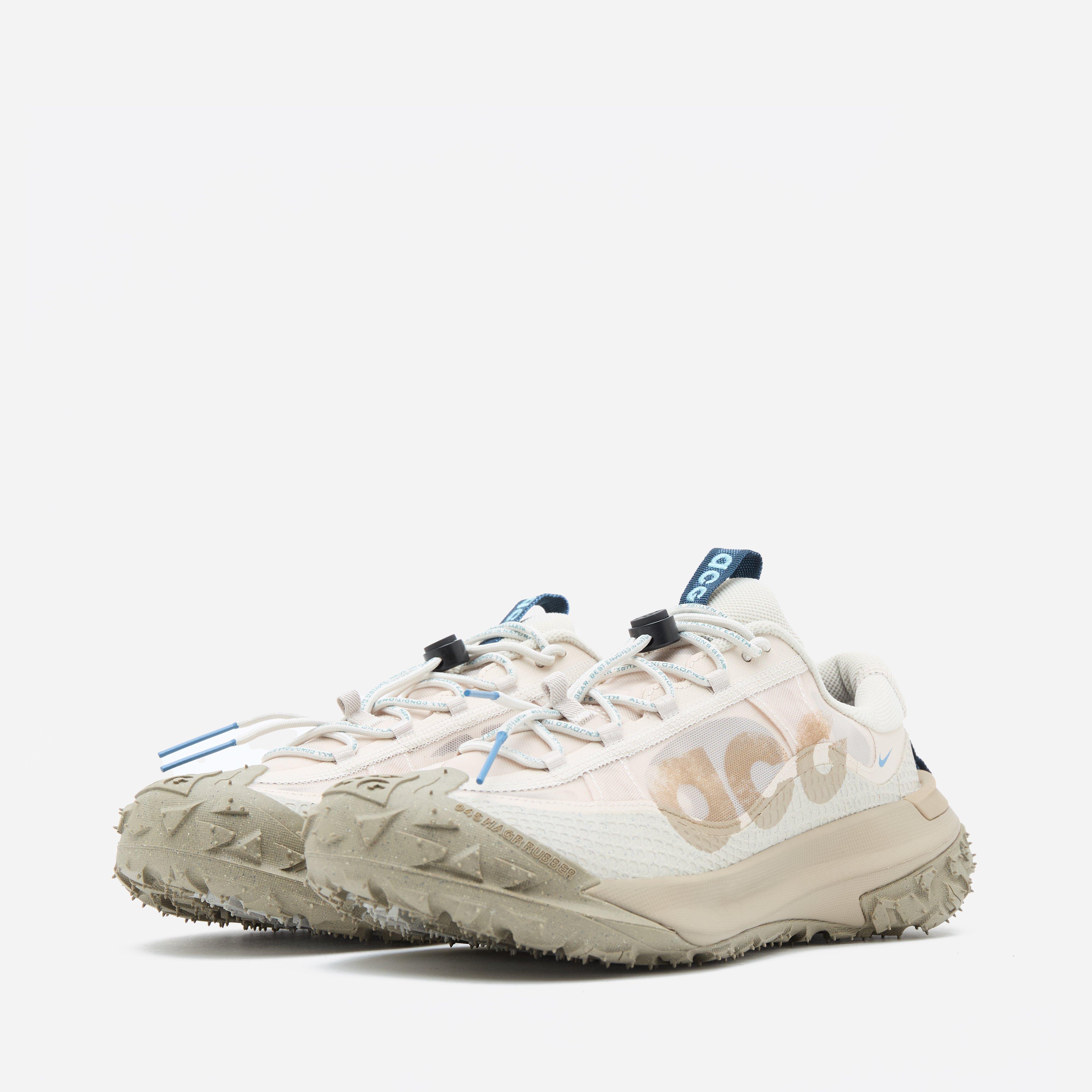 Nike ACG Mountain Fly 2