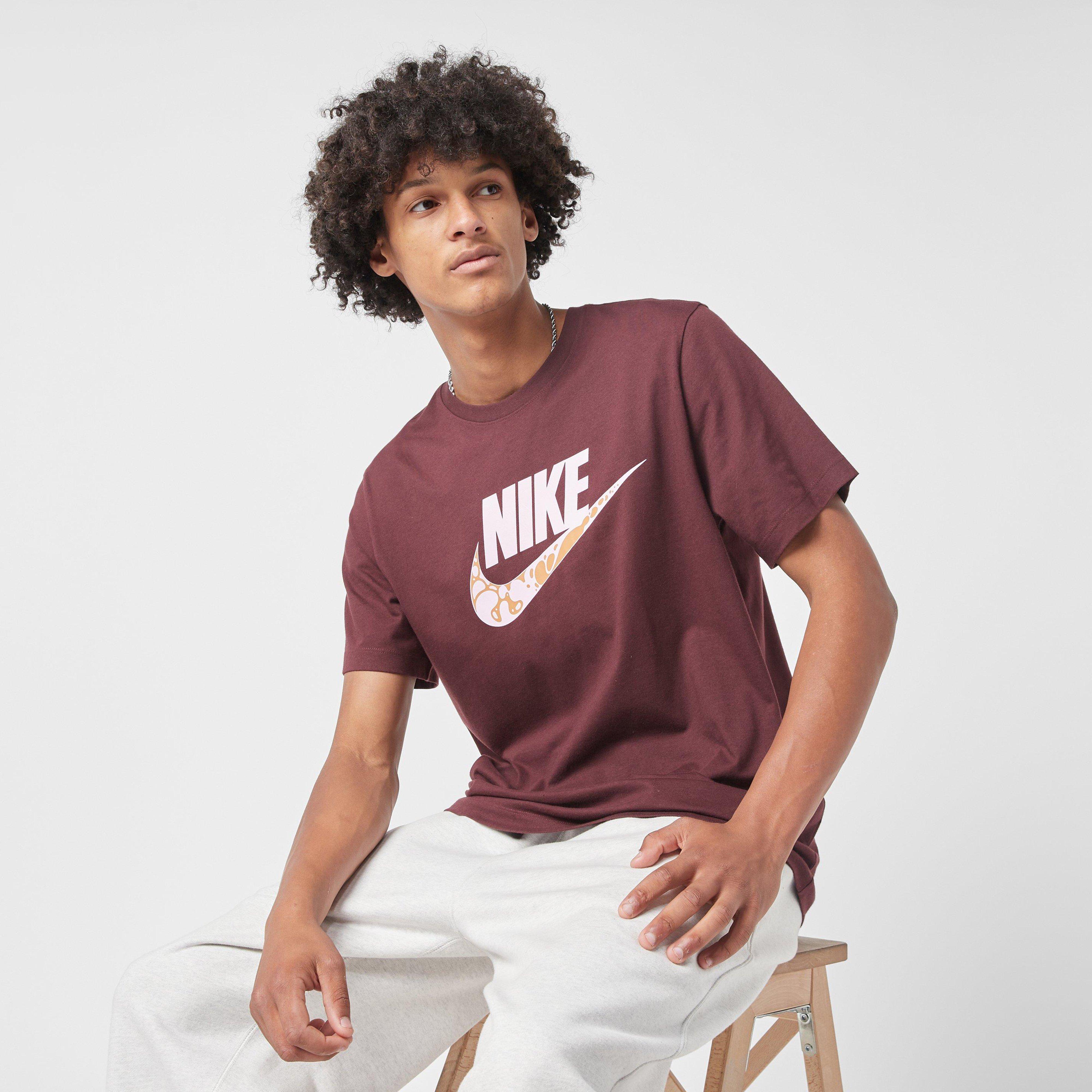 Nike Sportswear Graphic T-Shirt