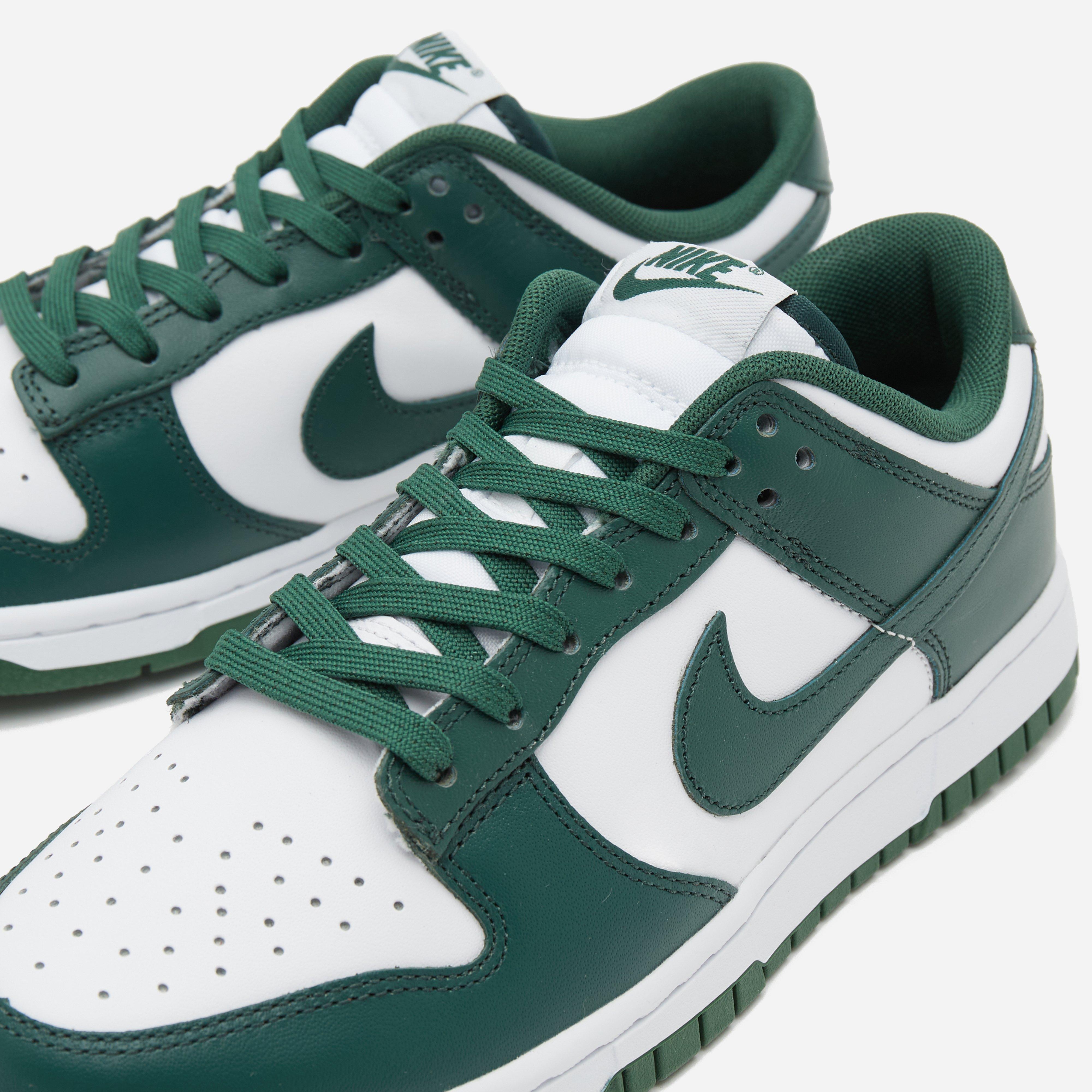 Nike Dunk Low Women's