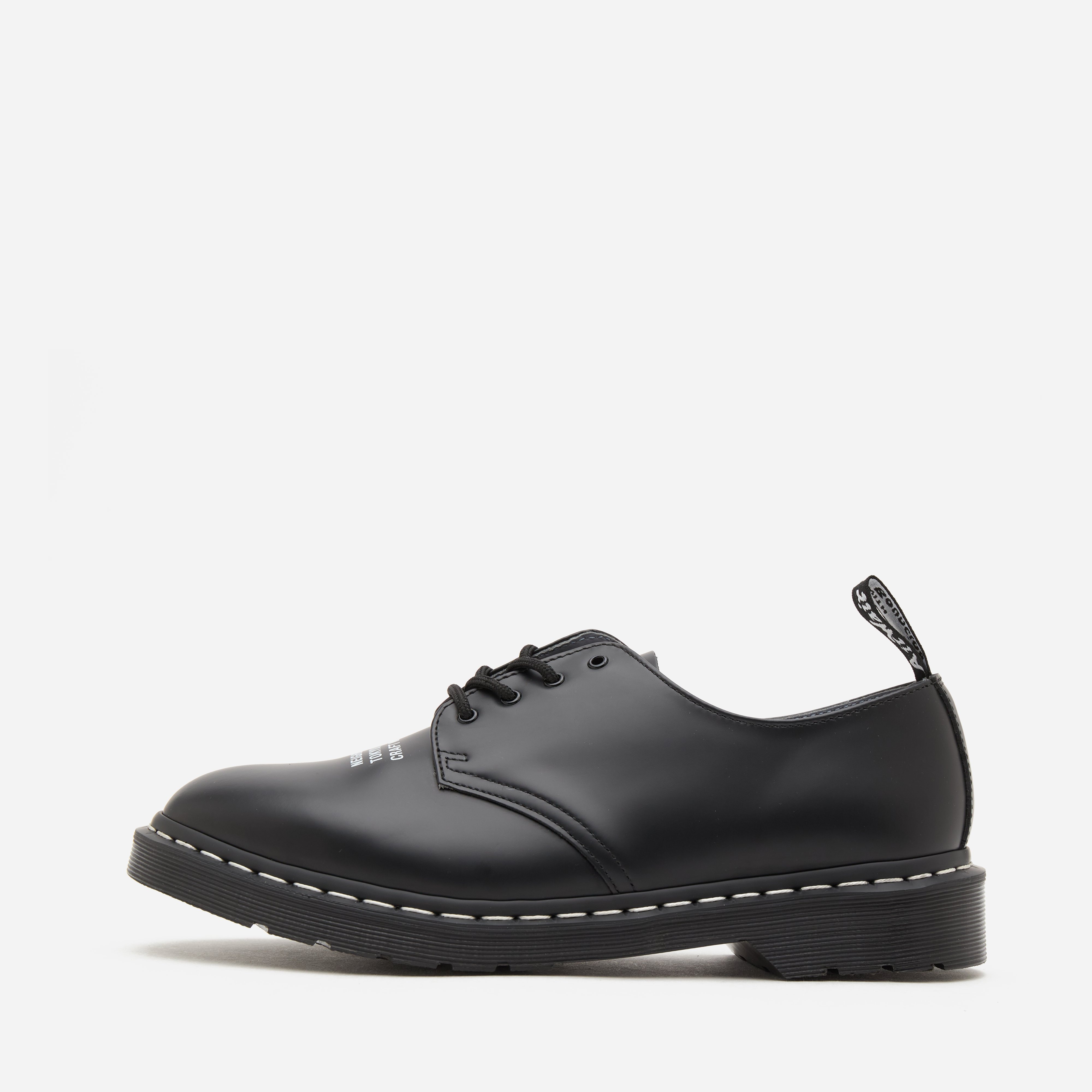 NEIGHBORHOOD NH X DR. MARTENS . SMITHS 4HOLE #neighborhood #nbhd_dailypics  #nbhd #drmartens #drmartensstyle